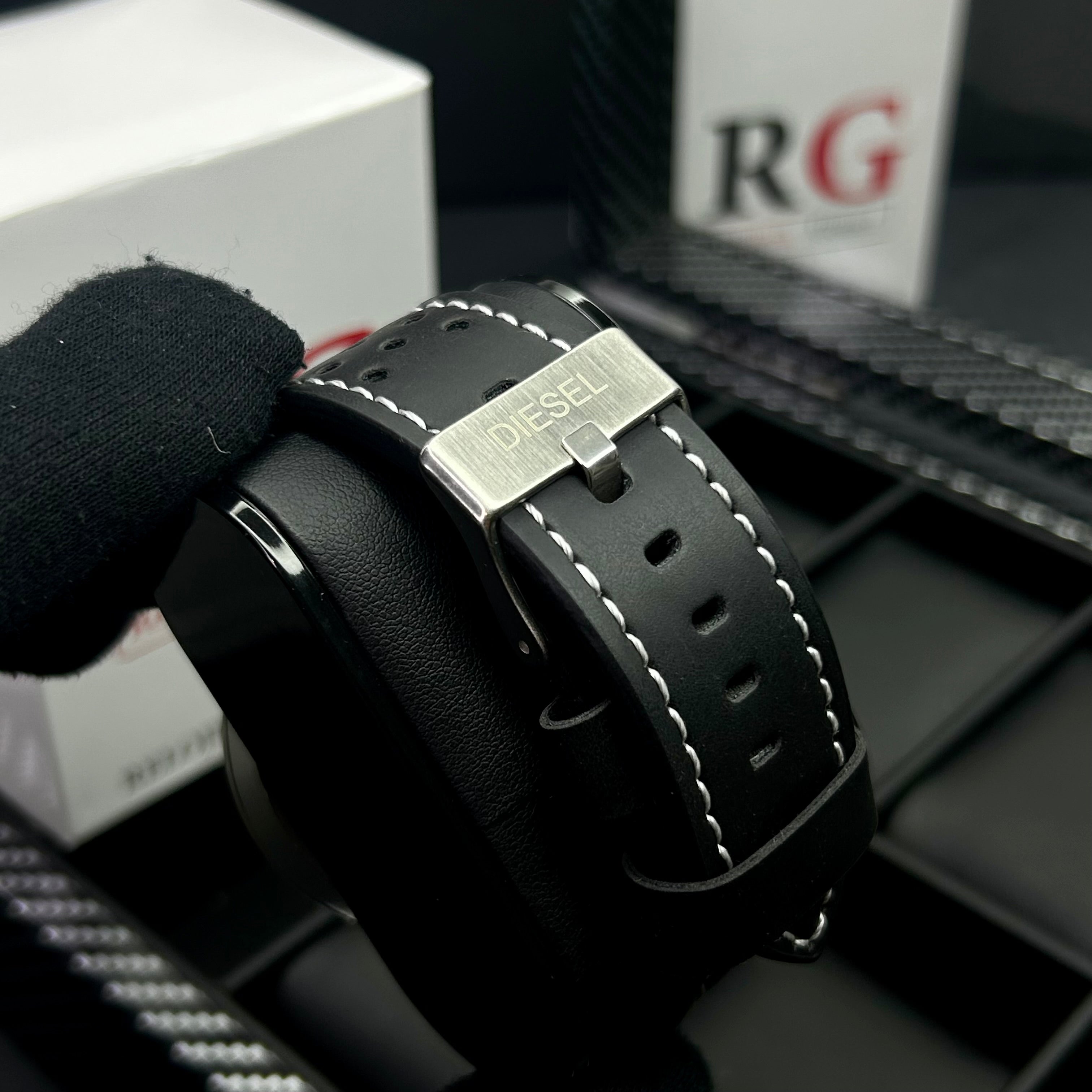 DIESEL PARA HOMBRE REF-DZ4482-NPN