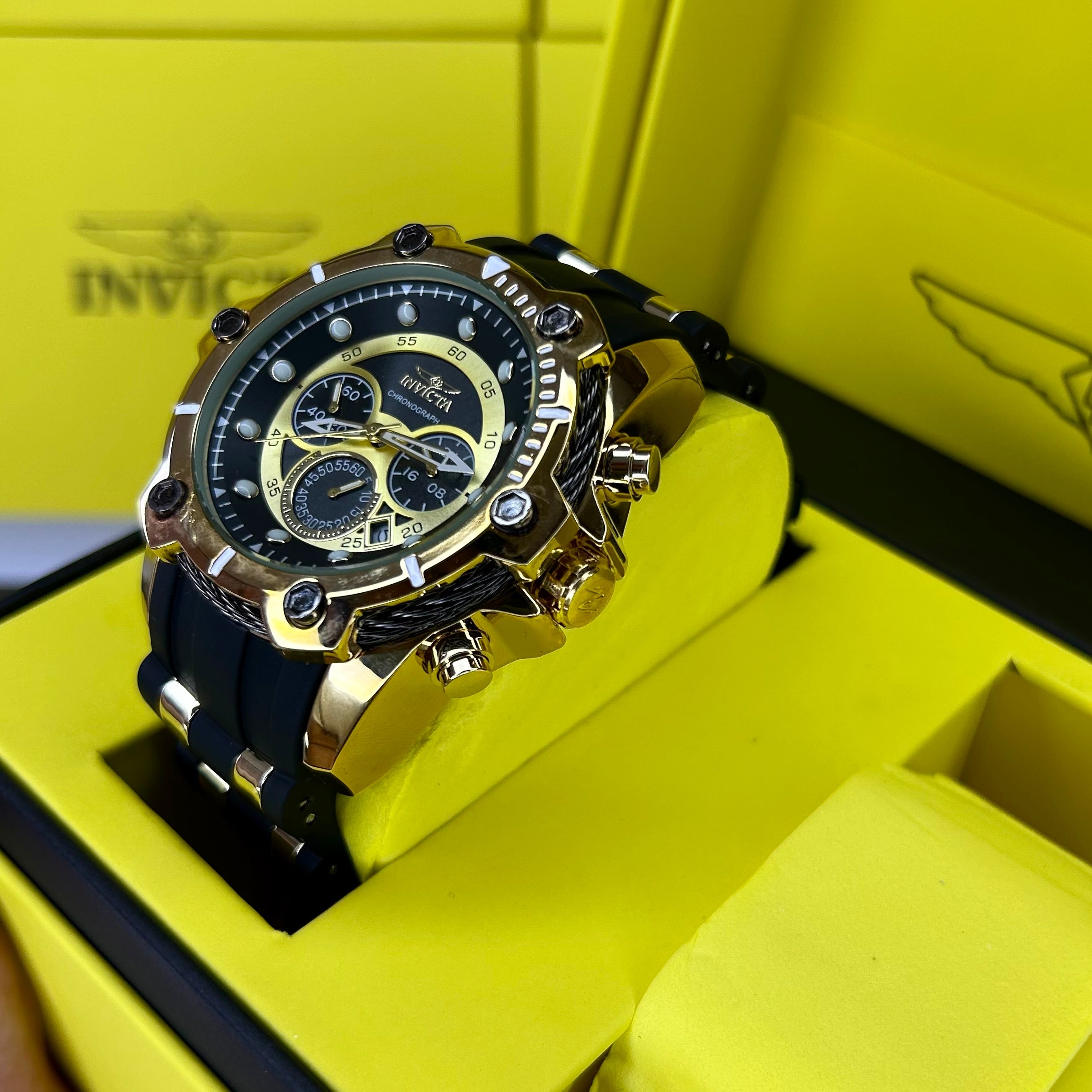 INVICTA BOLT FUNCIONAL PARA HOMBRE REF-NDN