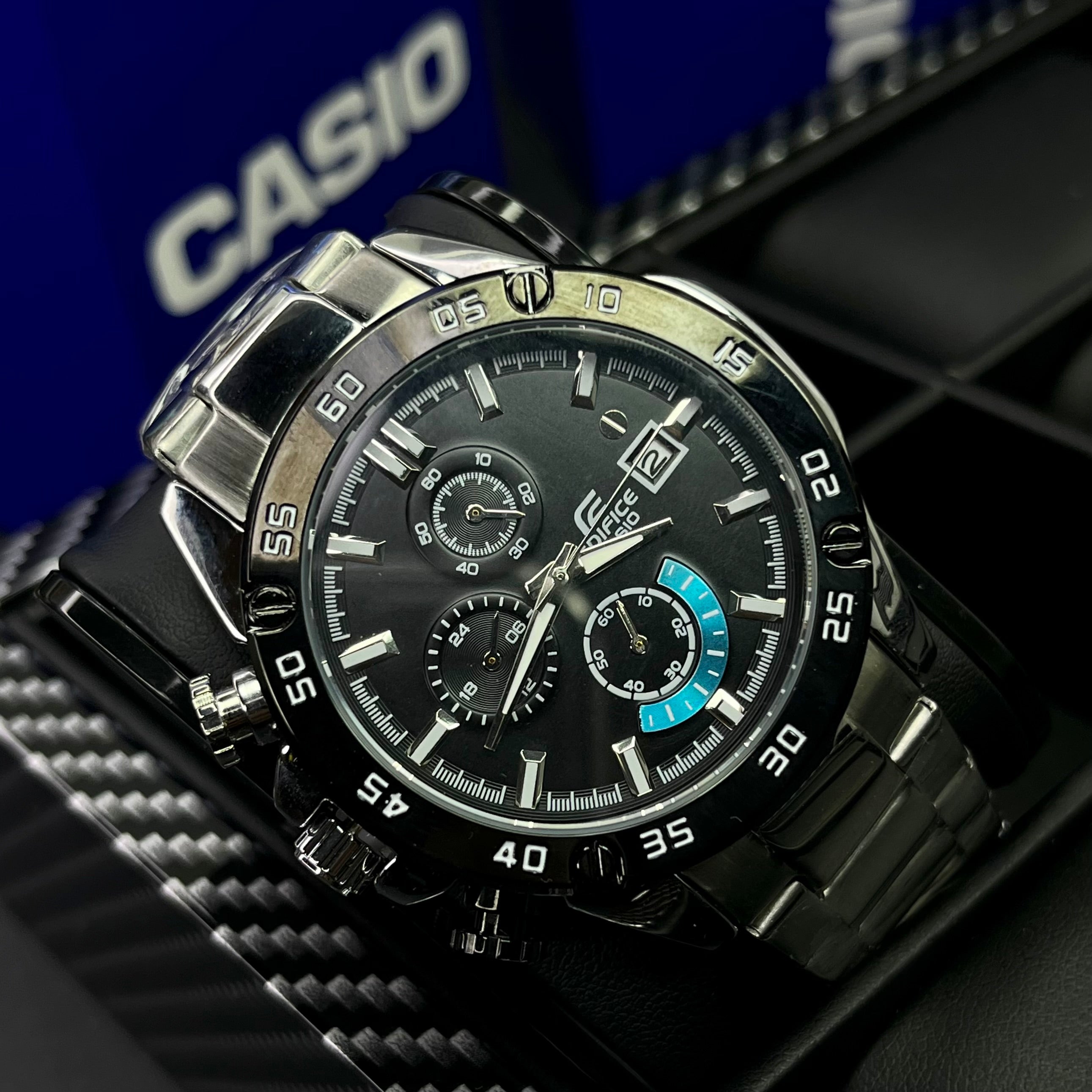 CASIO EDIFICE EFR 558  FUNCIONAL PARA HOMBRE REF-PN