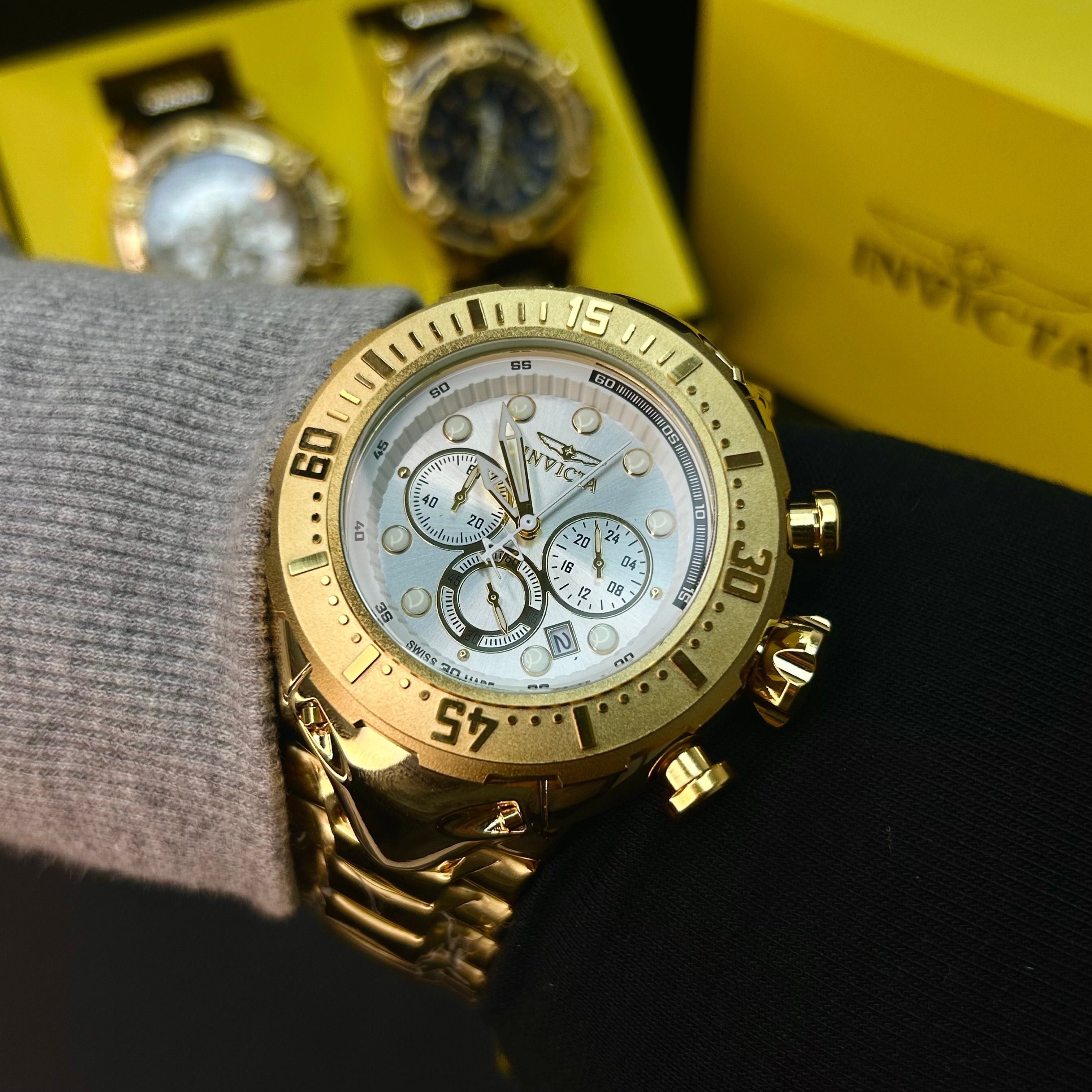 INVICTA FUNCIONAL  THUNDER BOLT PARA HOMBRE REF-DB