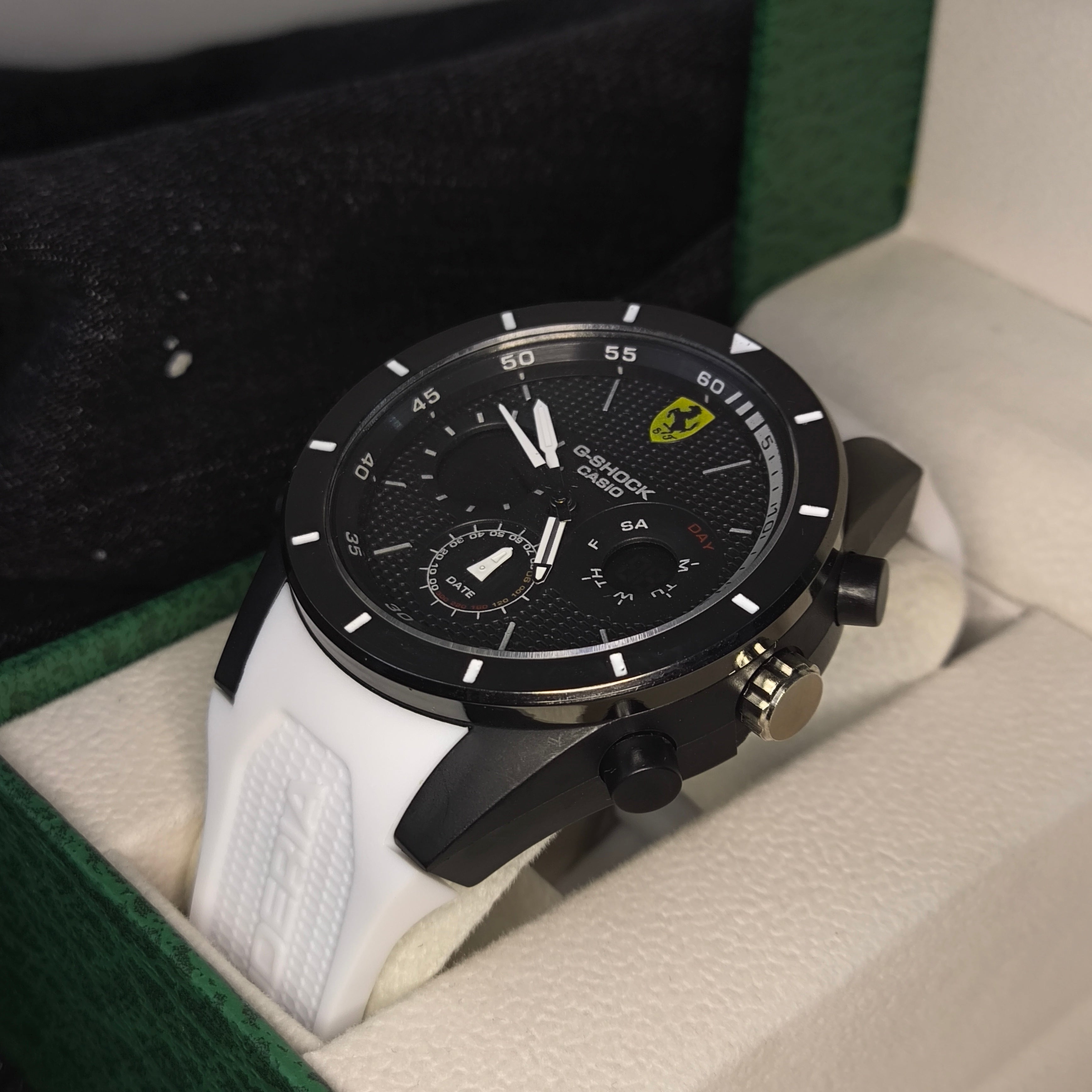 CASIO FERRARI PARA HOMBRE REF-BLMO