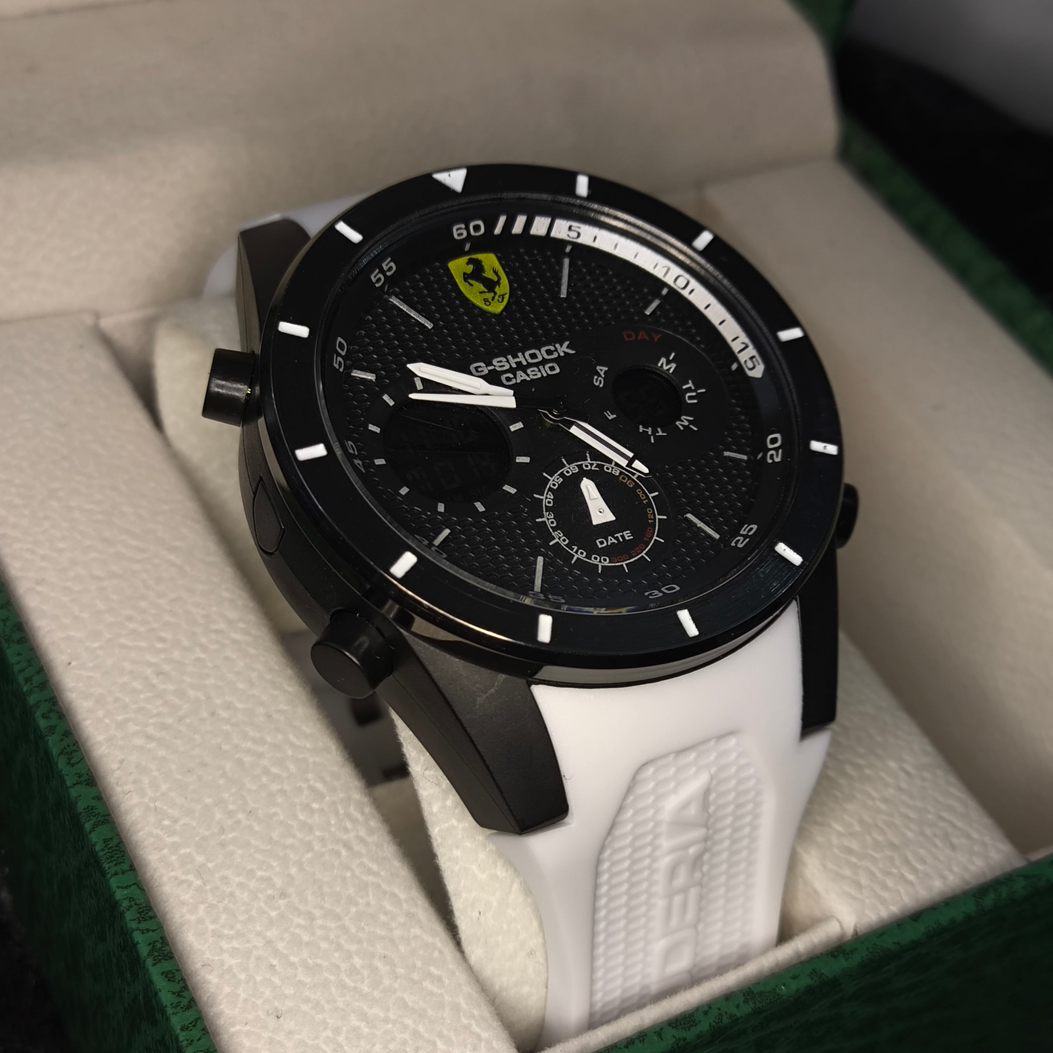 CASIO FERRARI PARA HOMBRE REF-BLMO