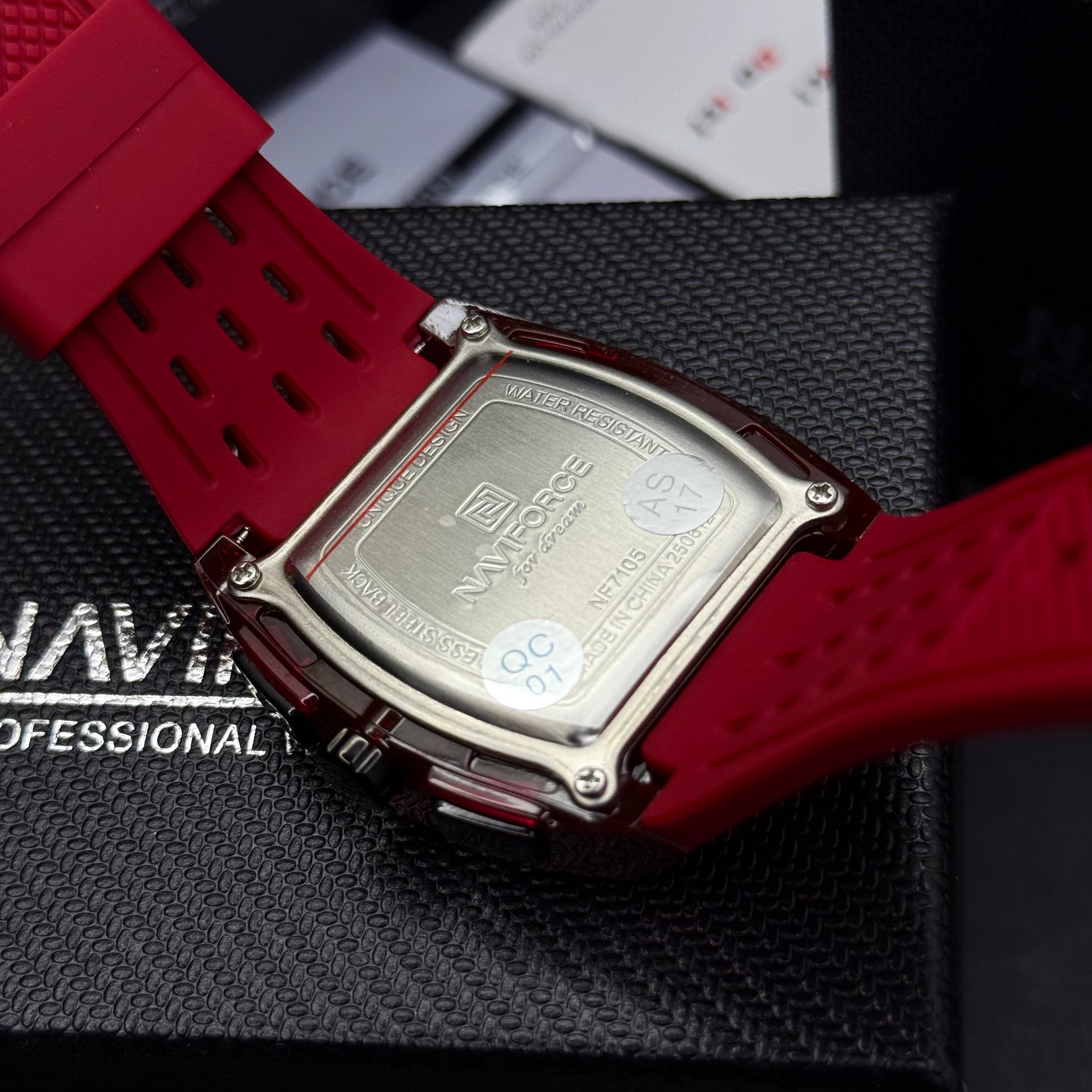 NAVIFORCE x GUESS ORIGINAL PARA HOBRE REF NF7105-R