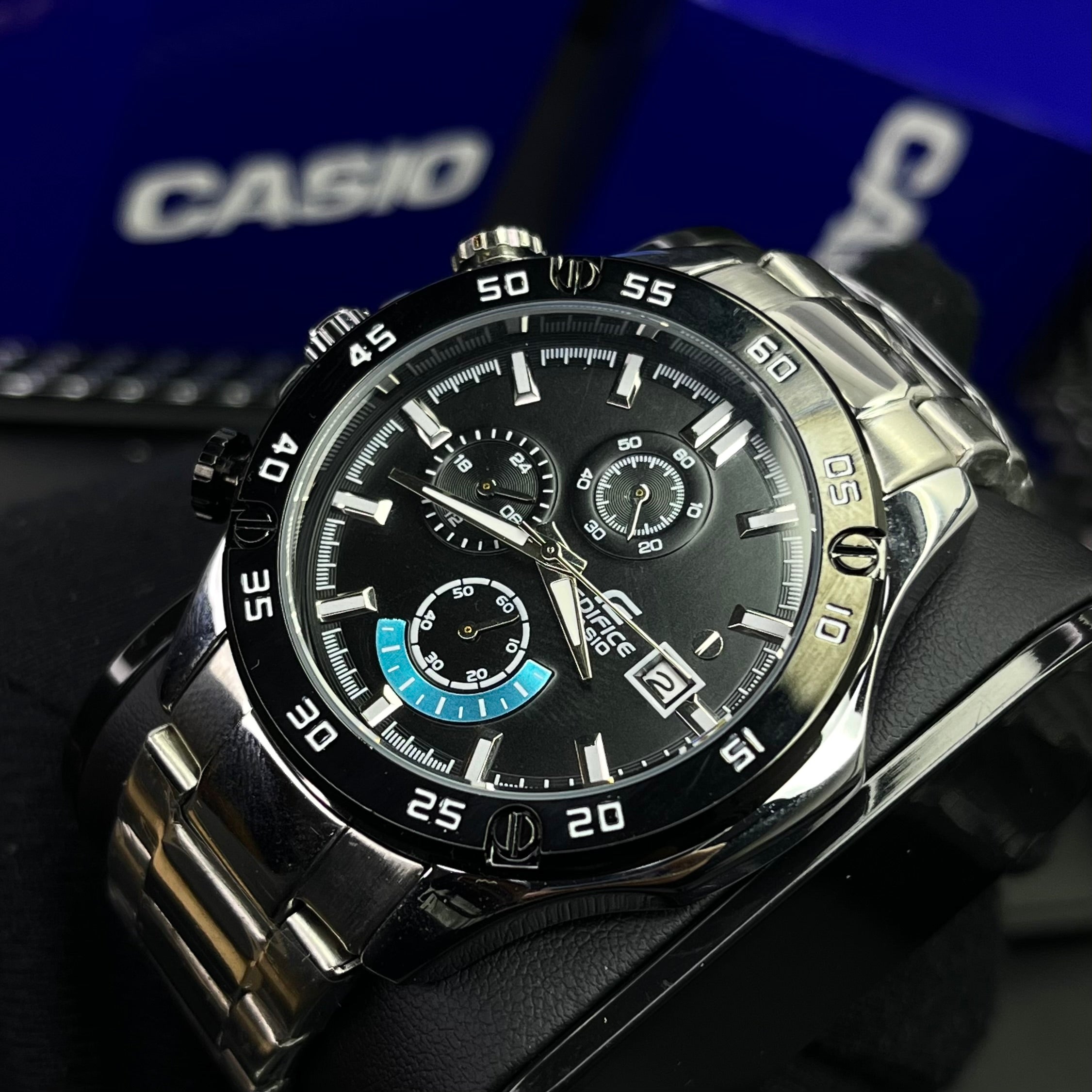 CASIO EDIFICE EFR 558  FUNCIONAL PARA HOMBRE REF-PN