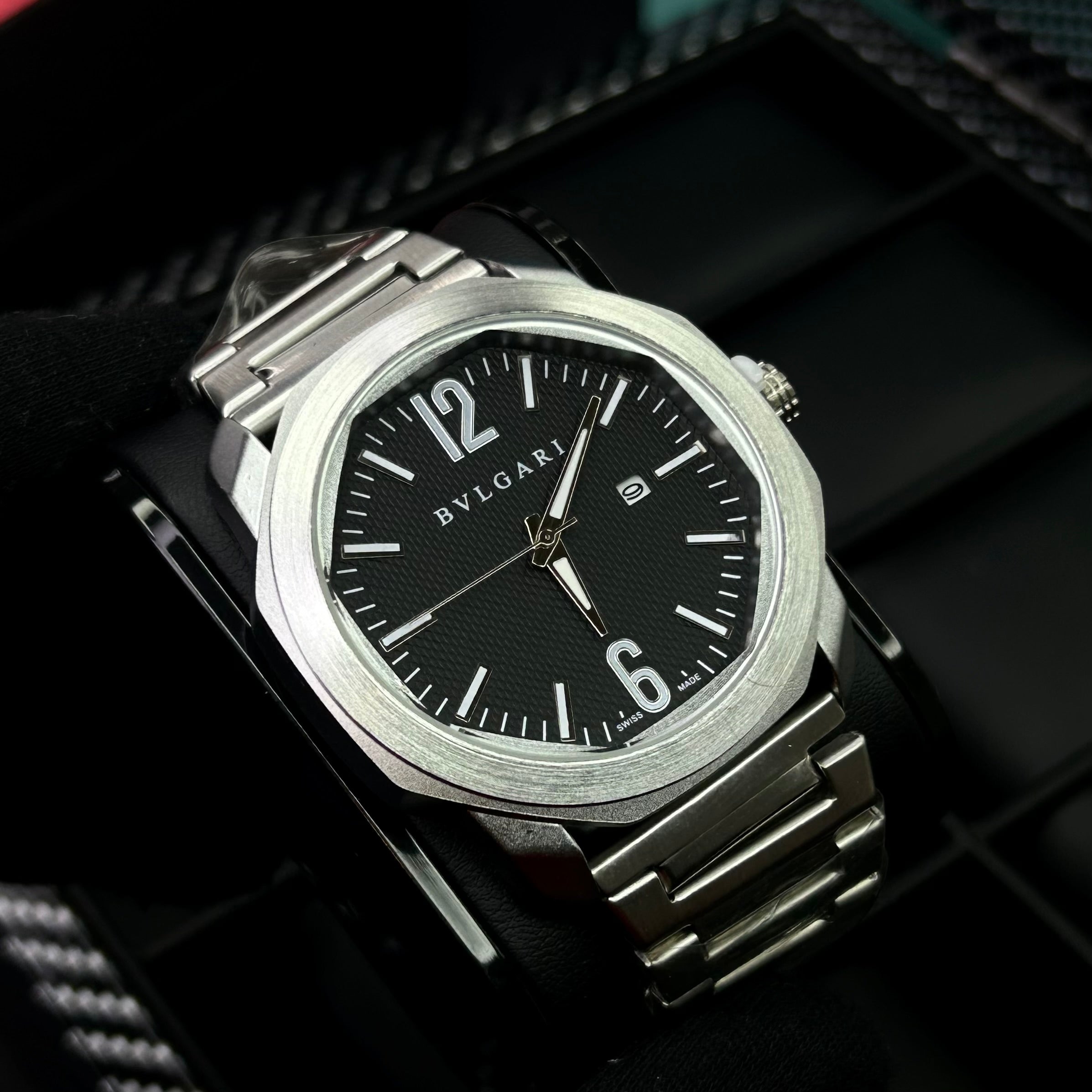 BULGARY PRE-OWNED PARA HOMBRE REF OCTO-PN