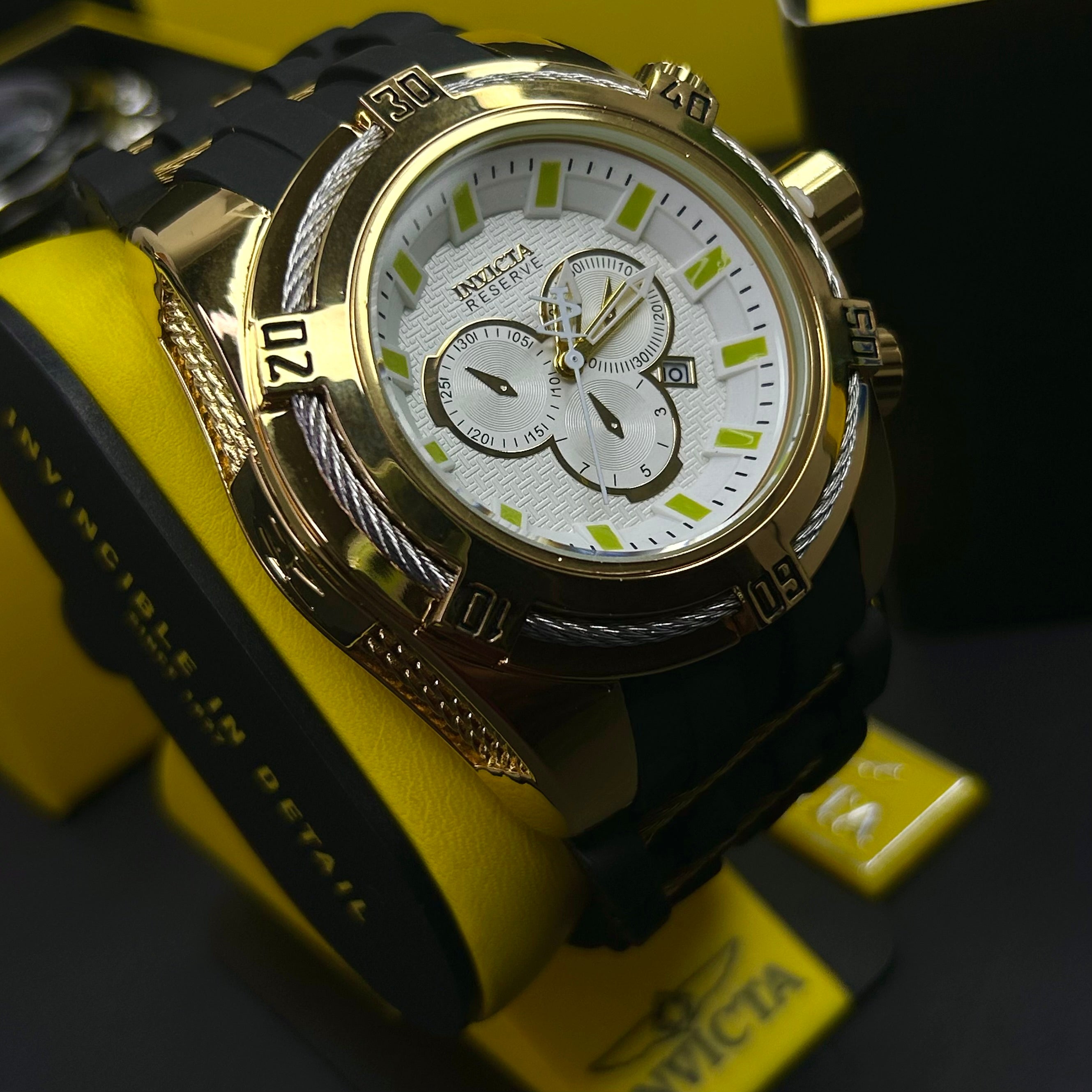 INVICTA BOLT RESERVER SUBAOUA PARA HOMBRE REF-BB