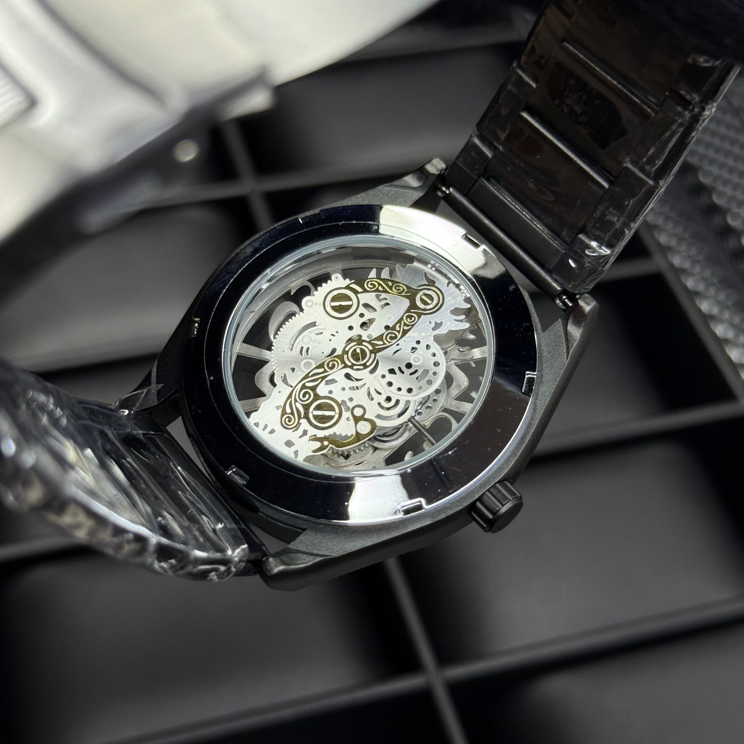 SWATCH TRASPARENTE PARA HOMBRE REF 301-NN