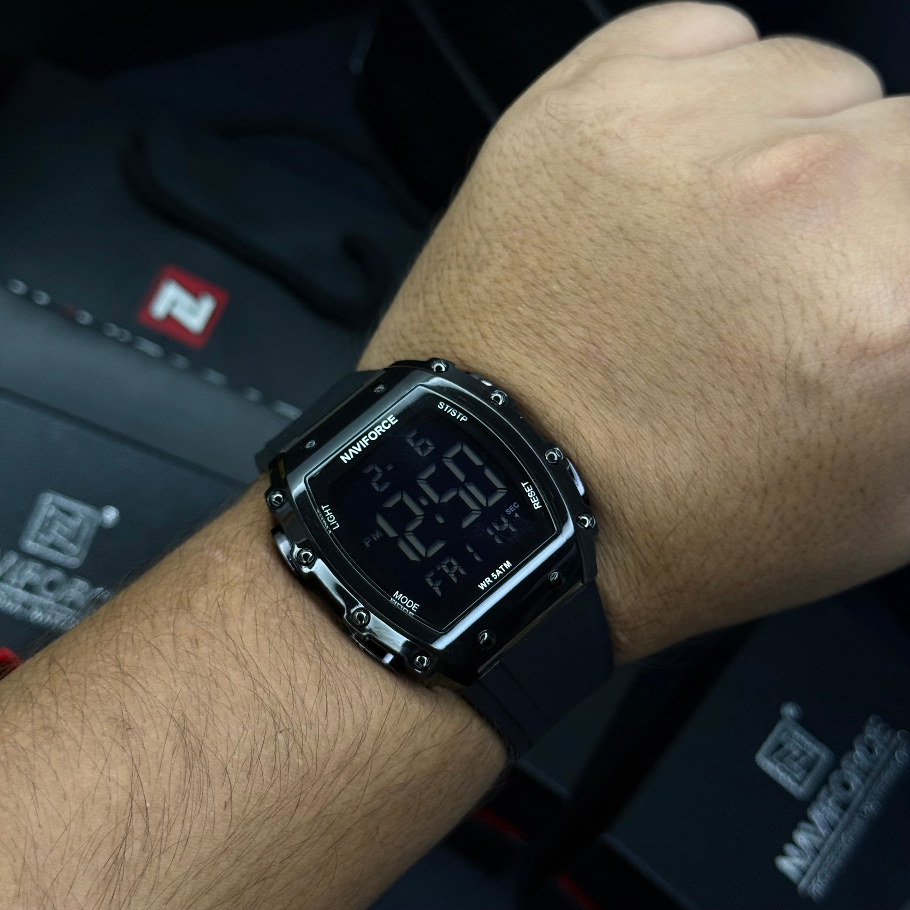 NAVIFORCE X RICHARD MILLER ORIGINAL PARA HOMBRE REF NF6107-NN