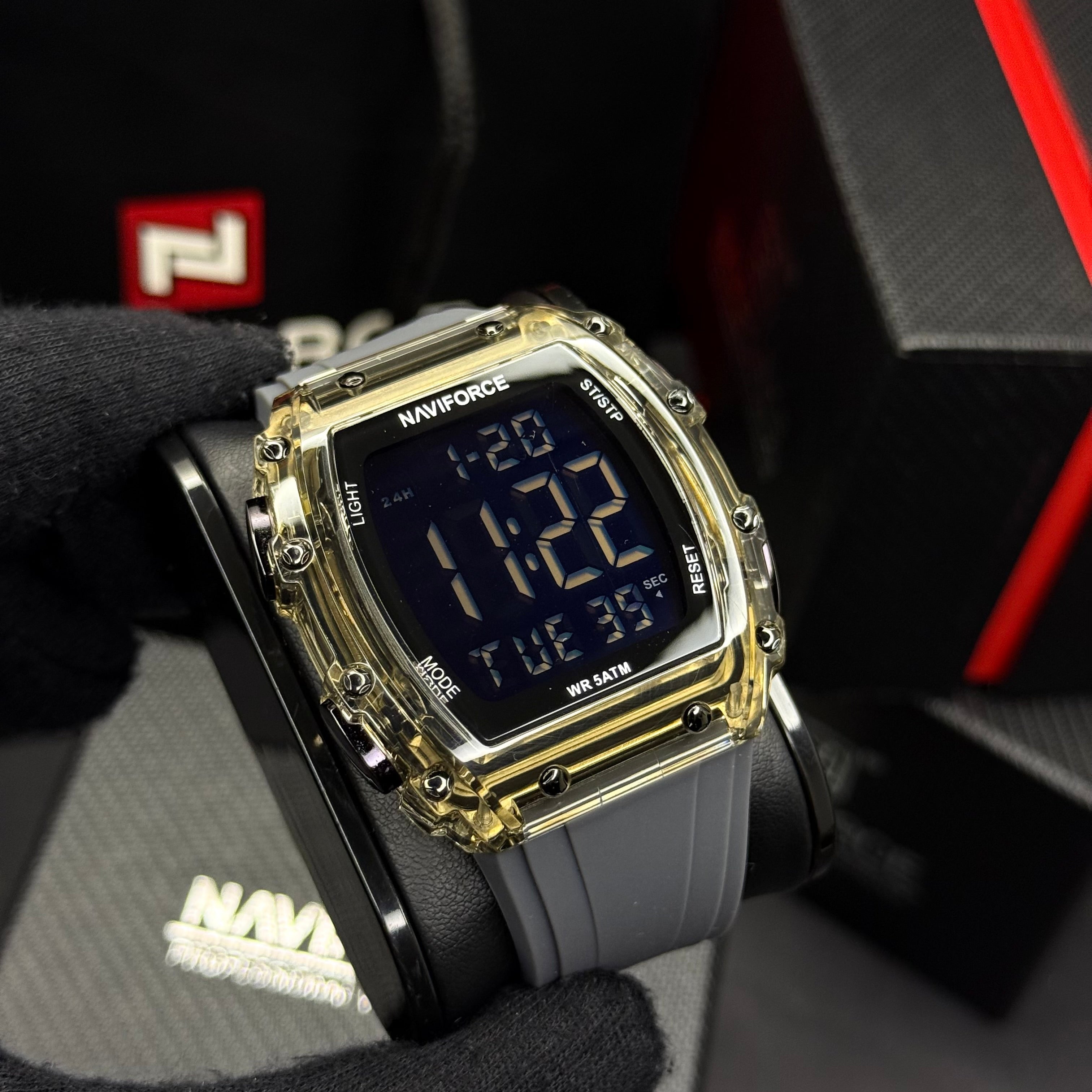 NAVIFORCE X RICHARD MILLER ORIGINAL PARA HOMBRE REF NF6107-GN