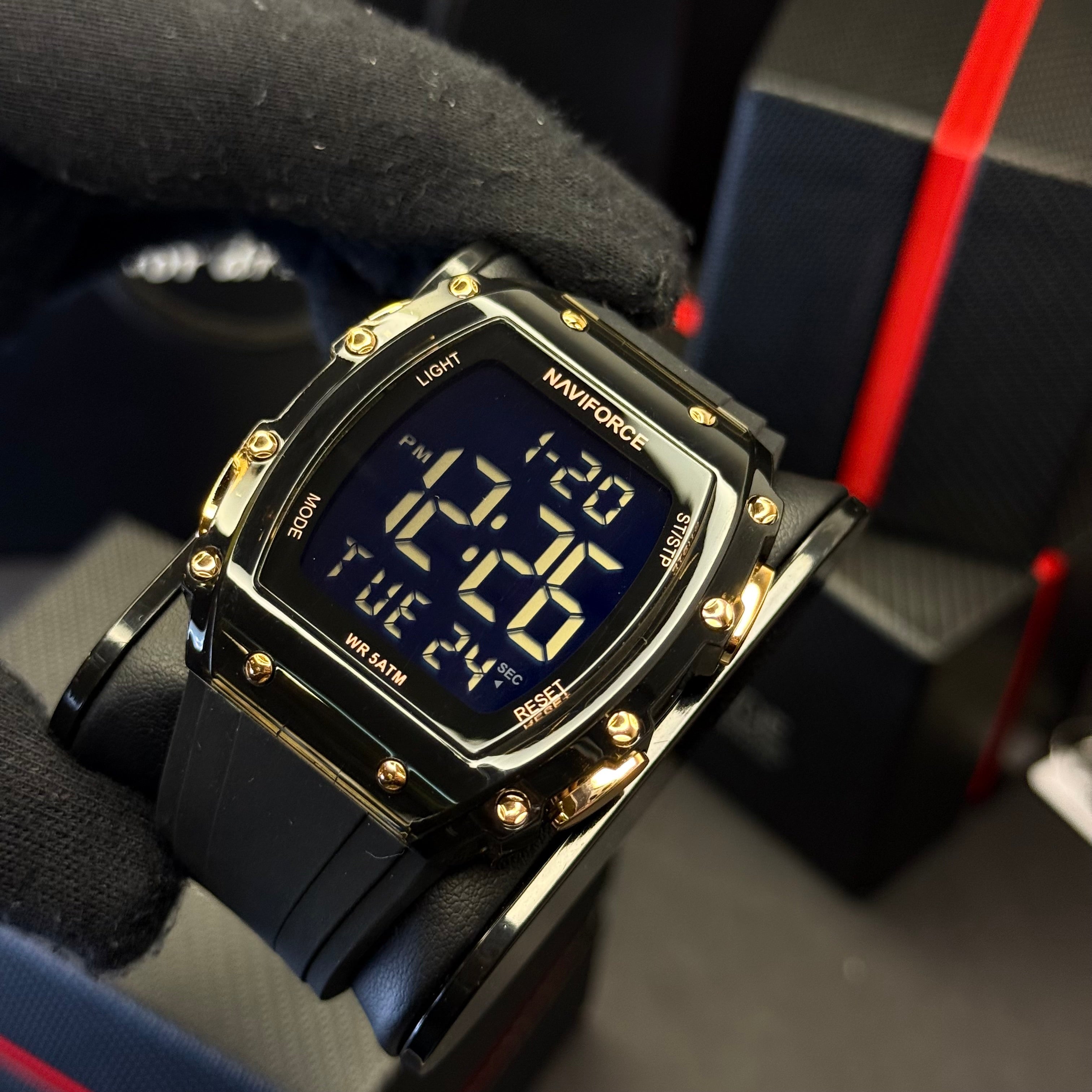 NAVIFORCE X RICHARD MILLER ORIGINAL PARA HOMBRE REF NF6107-NOR