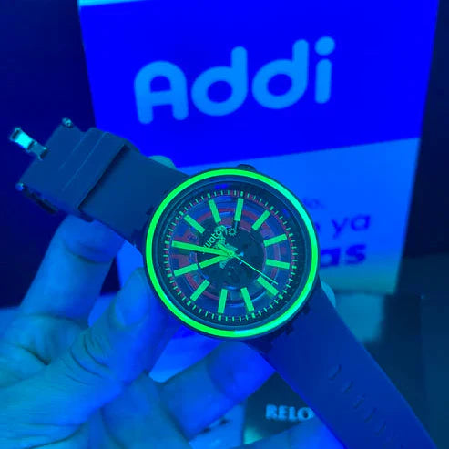 SWATCH SB0 NEON  NEGRO PARA HOMBRE REF-NV