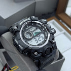 SAINT X G-SHOCK PARA SUMERGIBLE MILITAR HOMBRE REF S640B-GN
