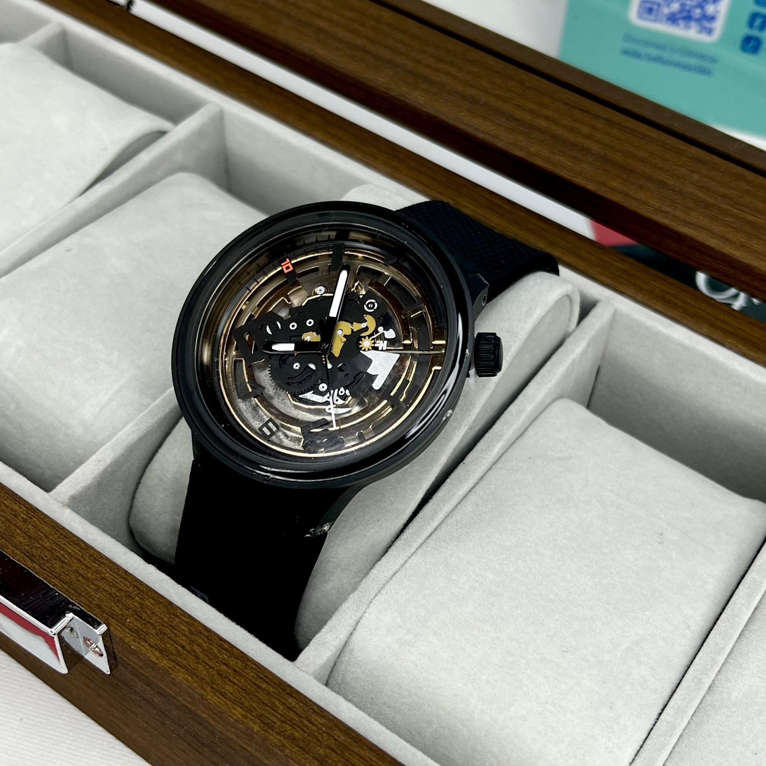 SWATCH PLANET PURPLE PARA HOMBRE REF-NN