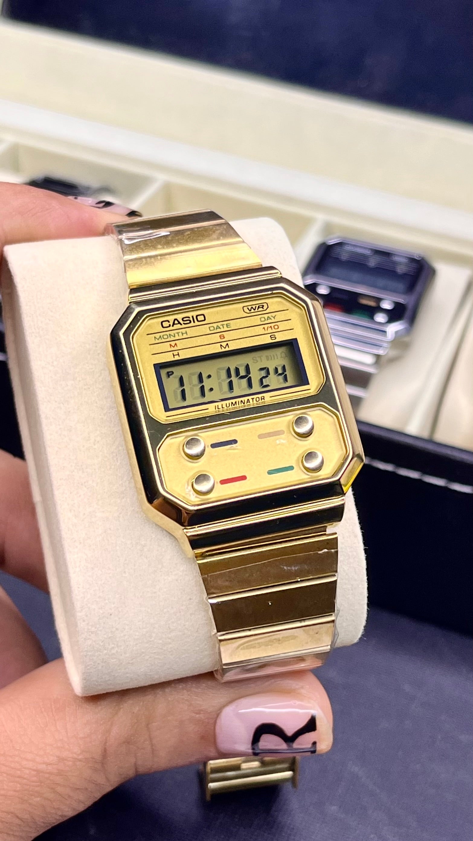 CASIO UNISEX RETRO VINTAGE A-1000-DORADO