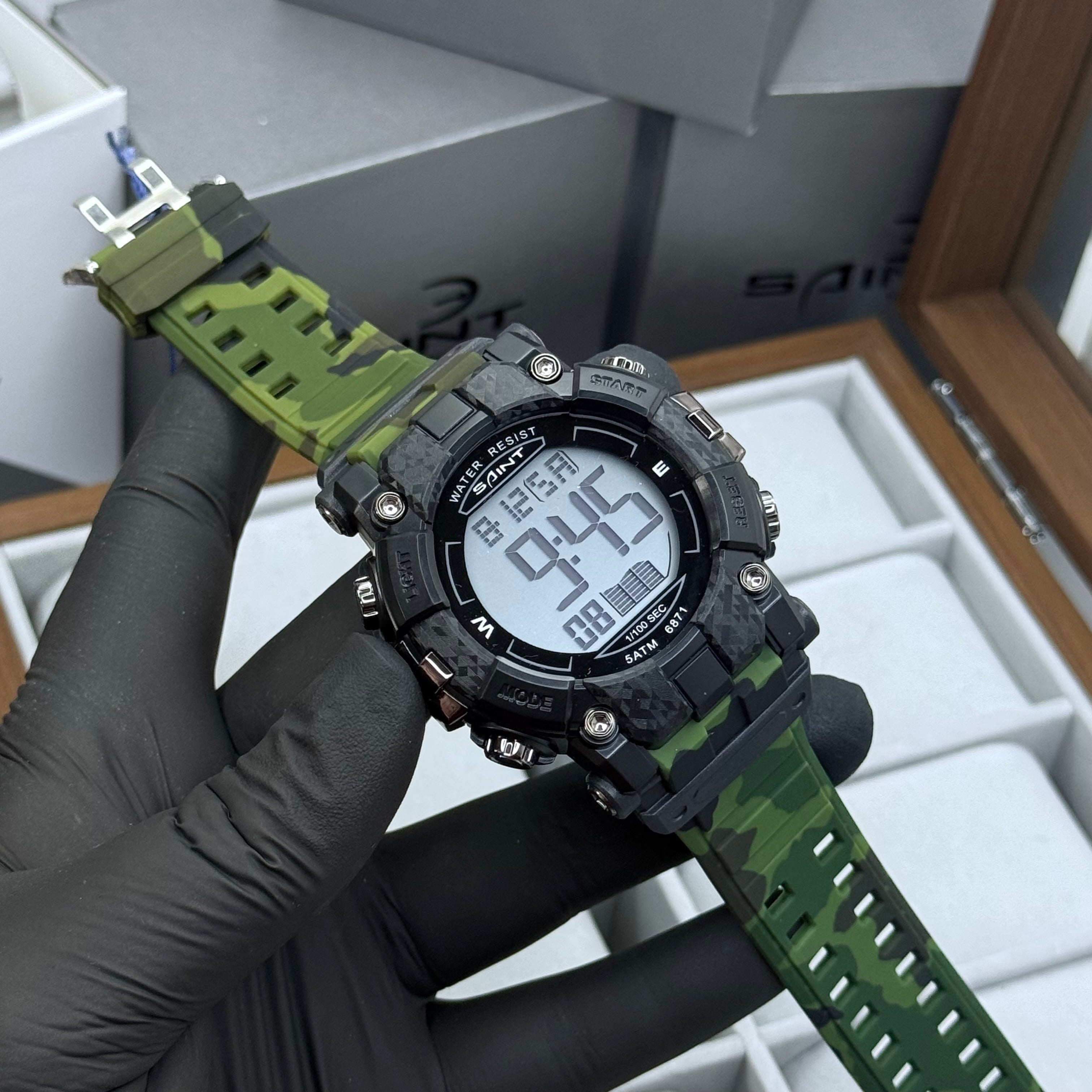 SAINT X G-SHOCK PARA SUMERGIBLE HOMBRE REF-6871-VCN