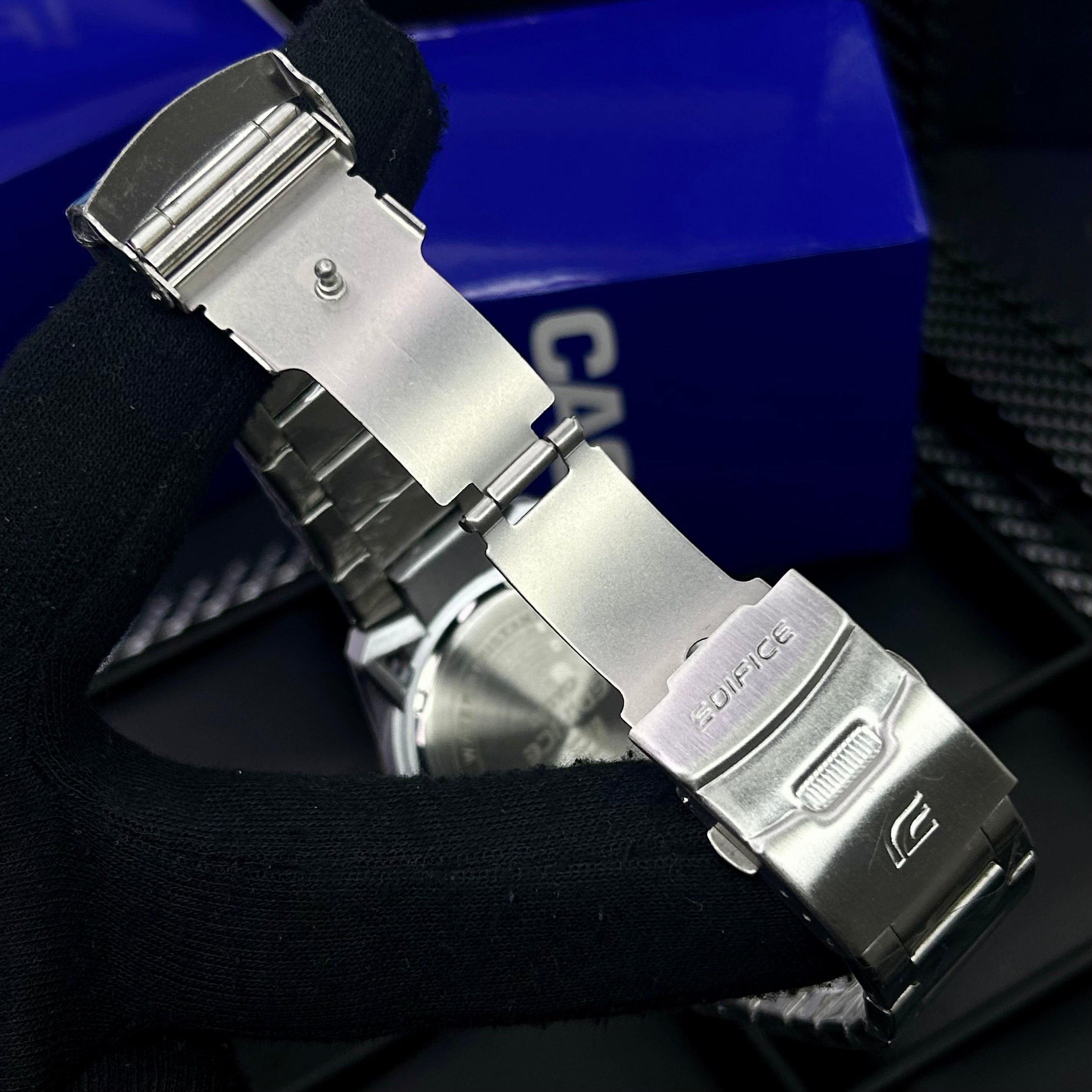 CASIO EDIFICE EQB2000  FUNCIONAL PARA HOMBRE REF-PDN