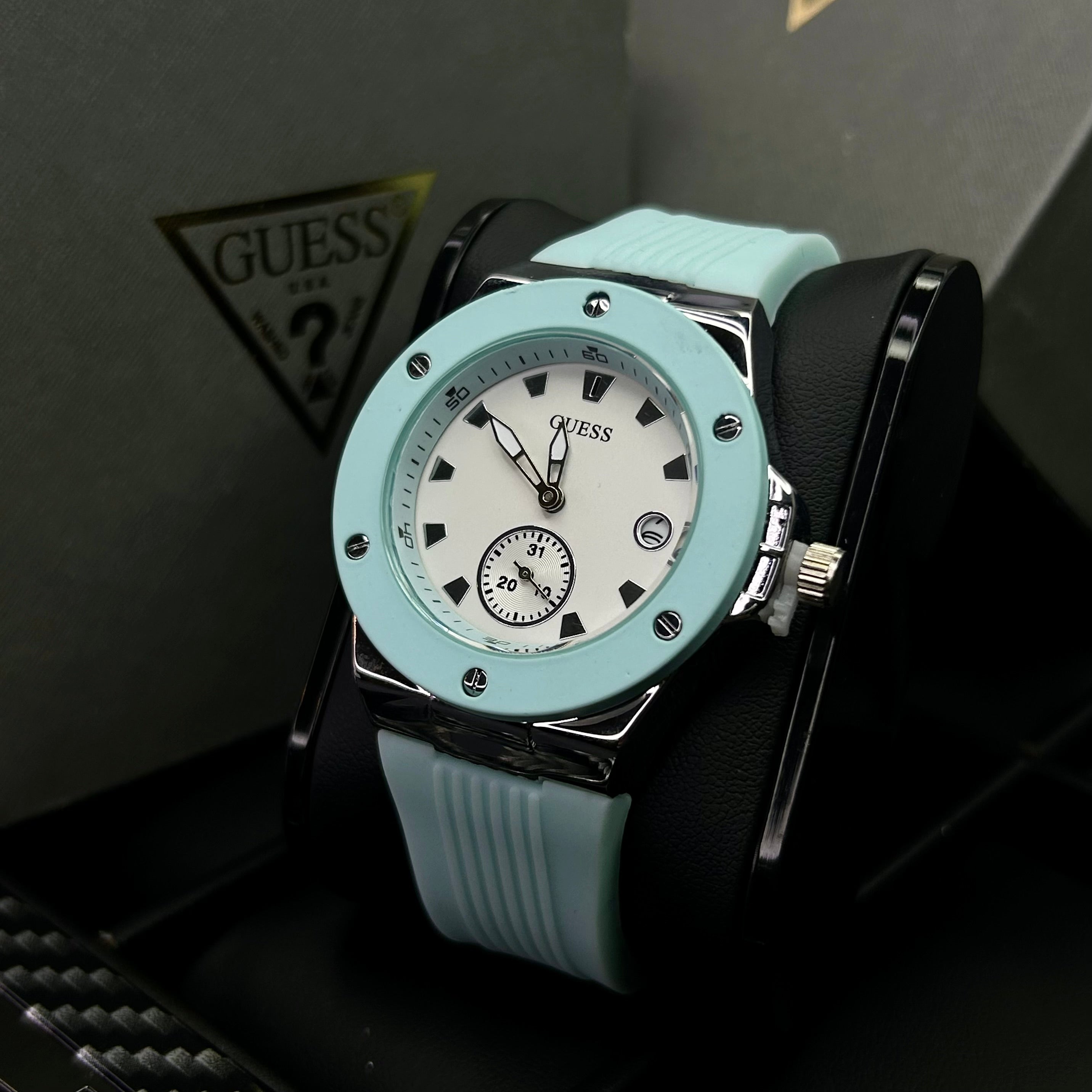 GUESS X HUBLOT PARA DAMA  REF-VP