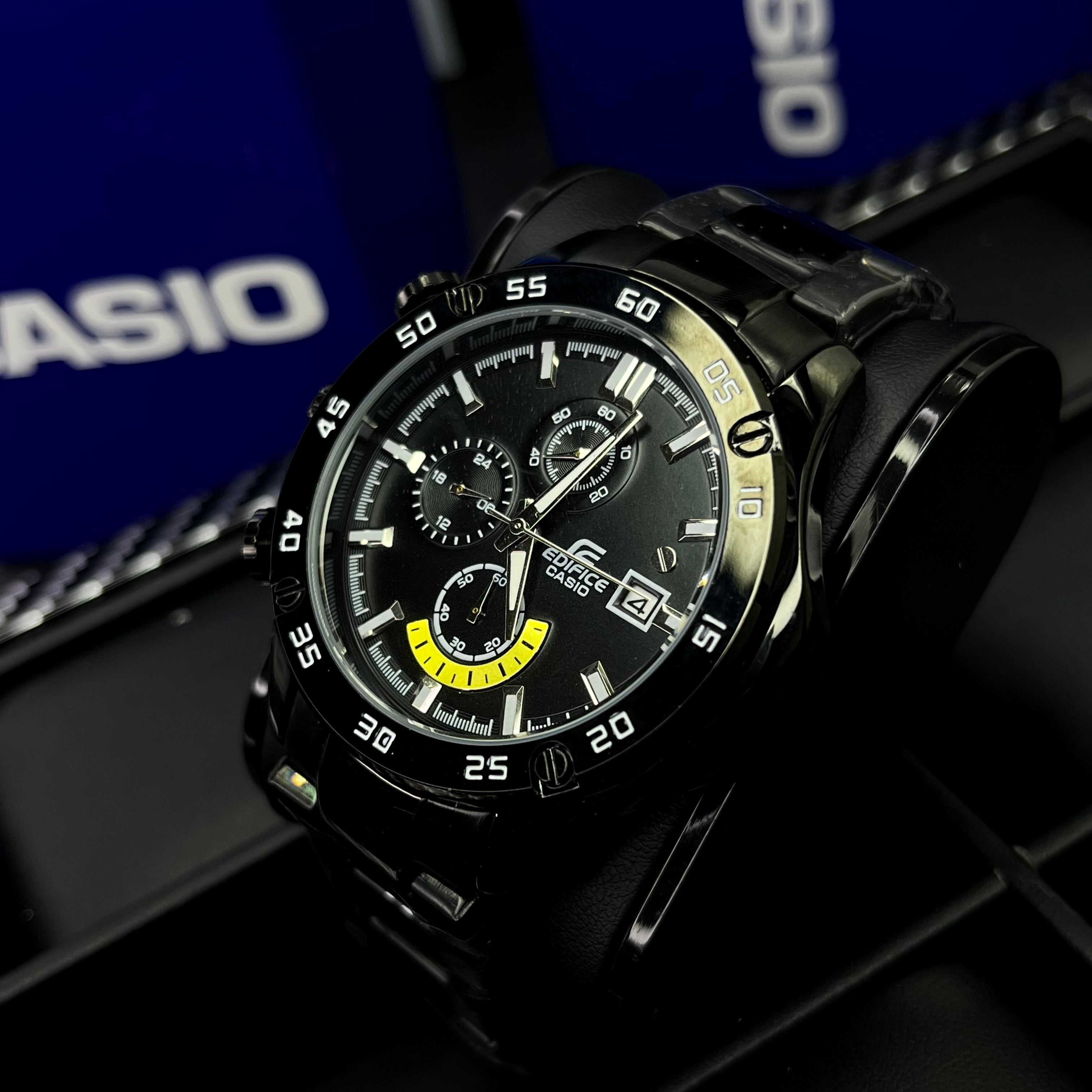 CASIO EDIFICE EFR 558  FUNCIONAL PARA HOMBRE REF-N