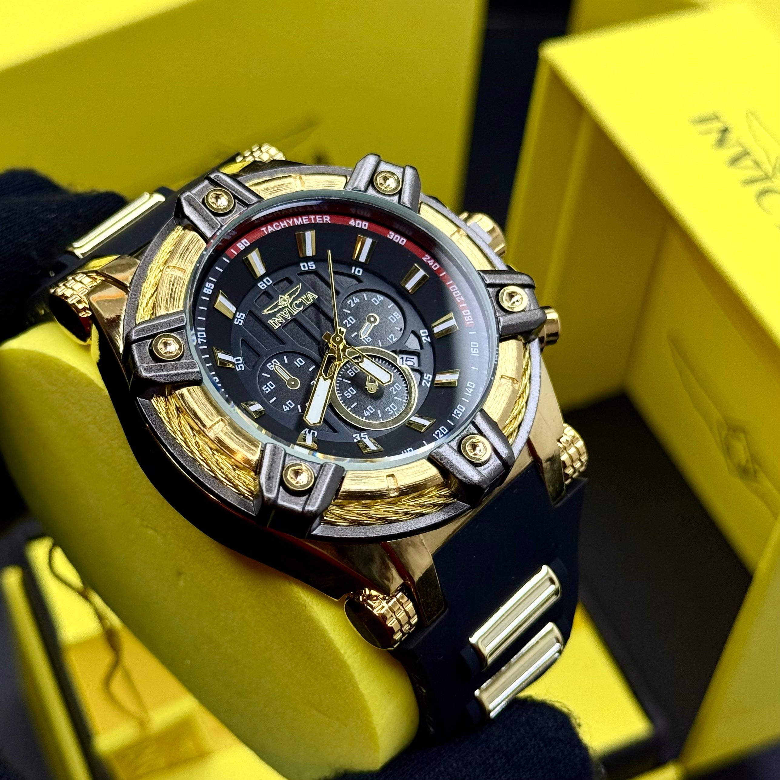 INVICTA BOLT GUAYA PARA HOMBRE REF-NN
