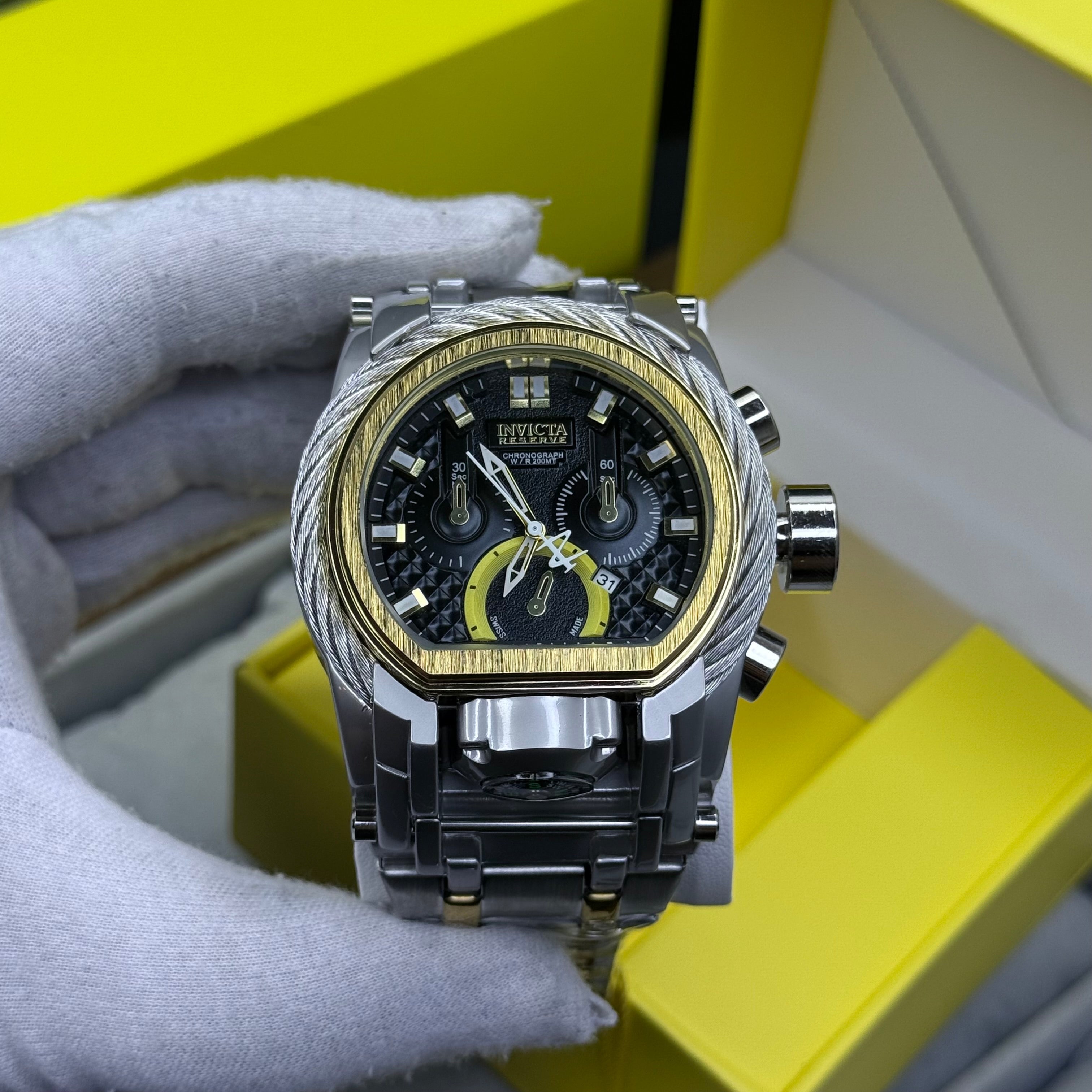 INVICTA BOLT ZEUS GUAYA ACERO PARA HOMBRE REF-BN