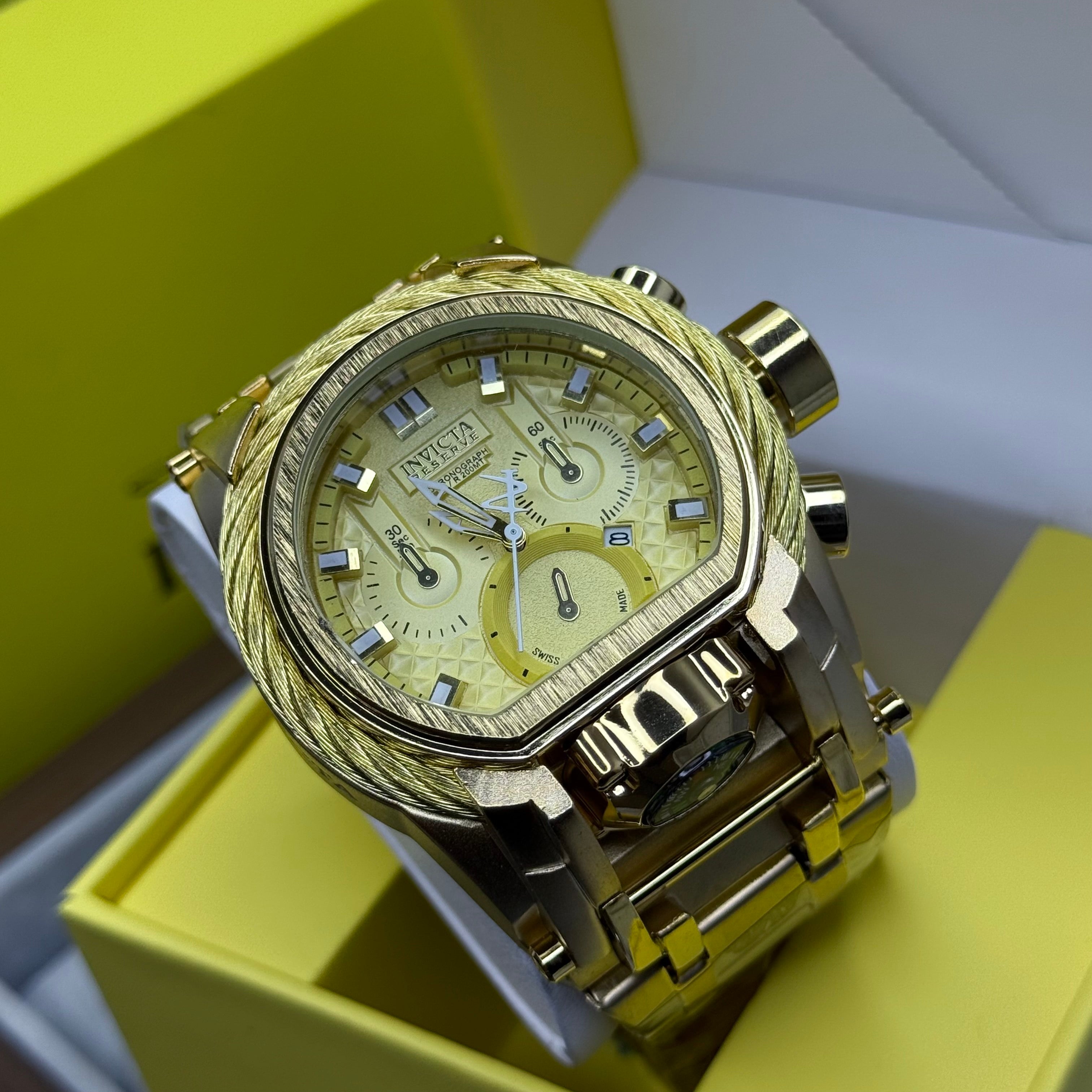 INVICTA BOLT ZEUS GUAYA ACERO PARA HOMBRE REF-DD