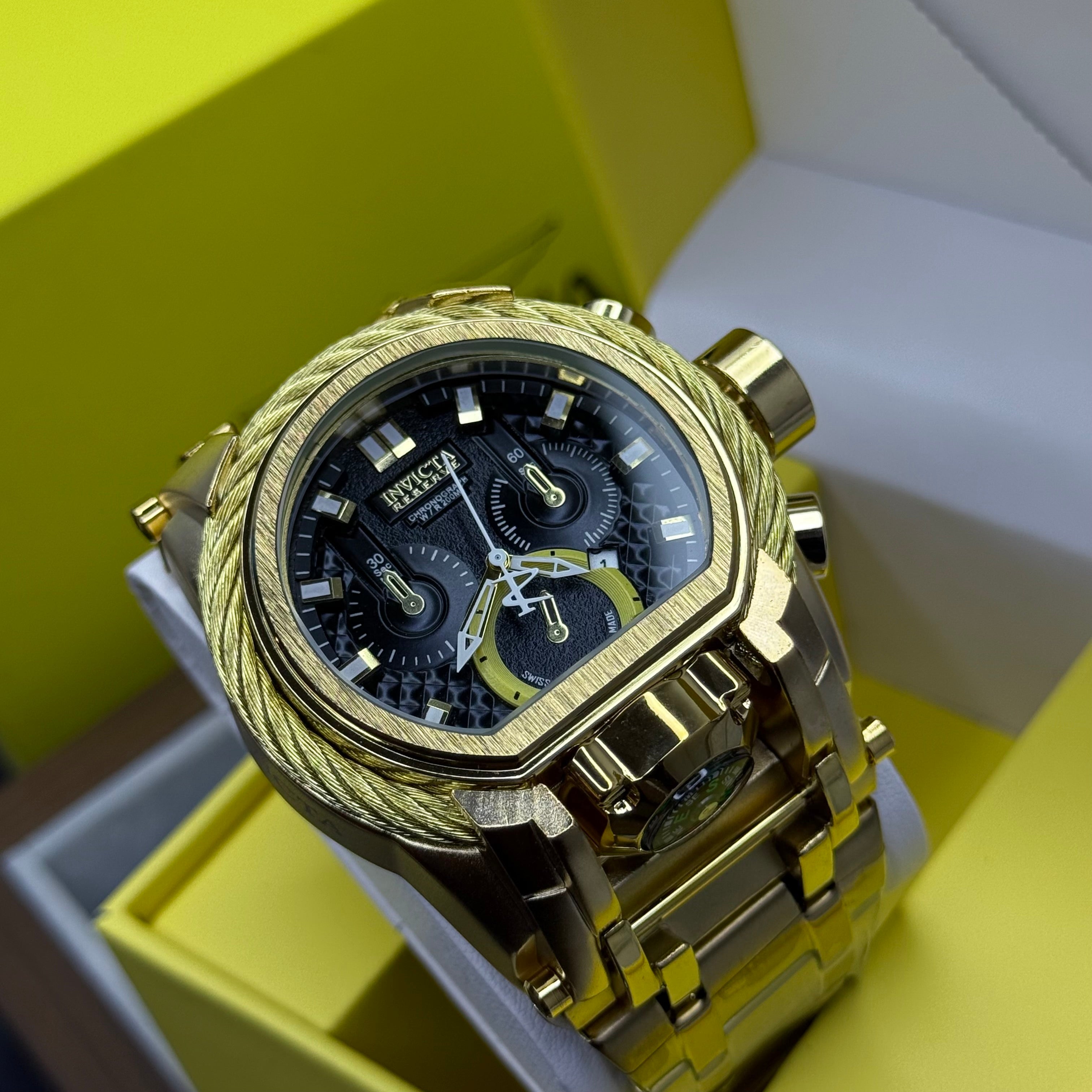 INVICTA BOLT ZEUS GUAYA ACERO PARA HOMBRE REF-DN