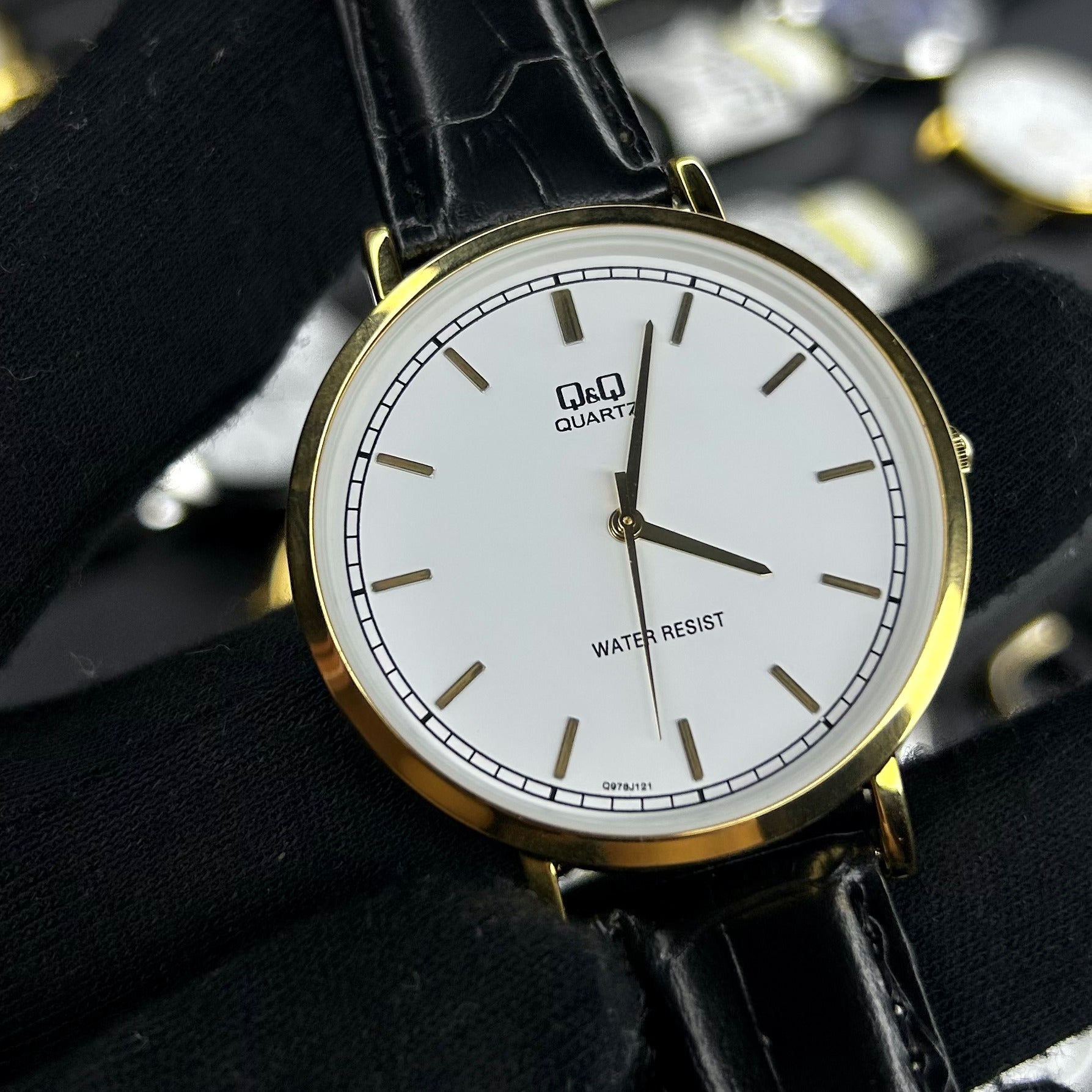 QyQ ORIGINAL PARA HOMBRE REF-Q978J121Y