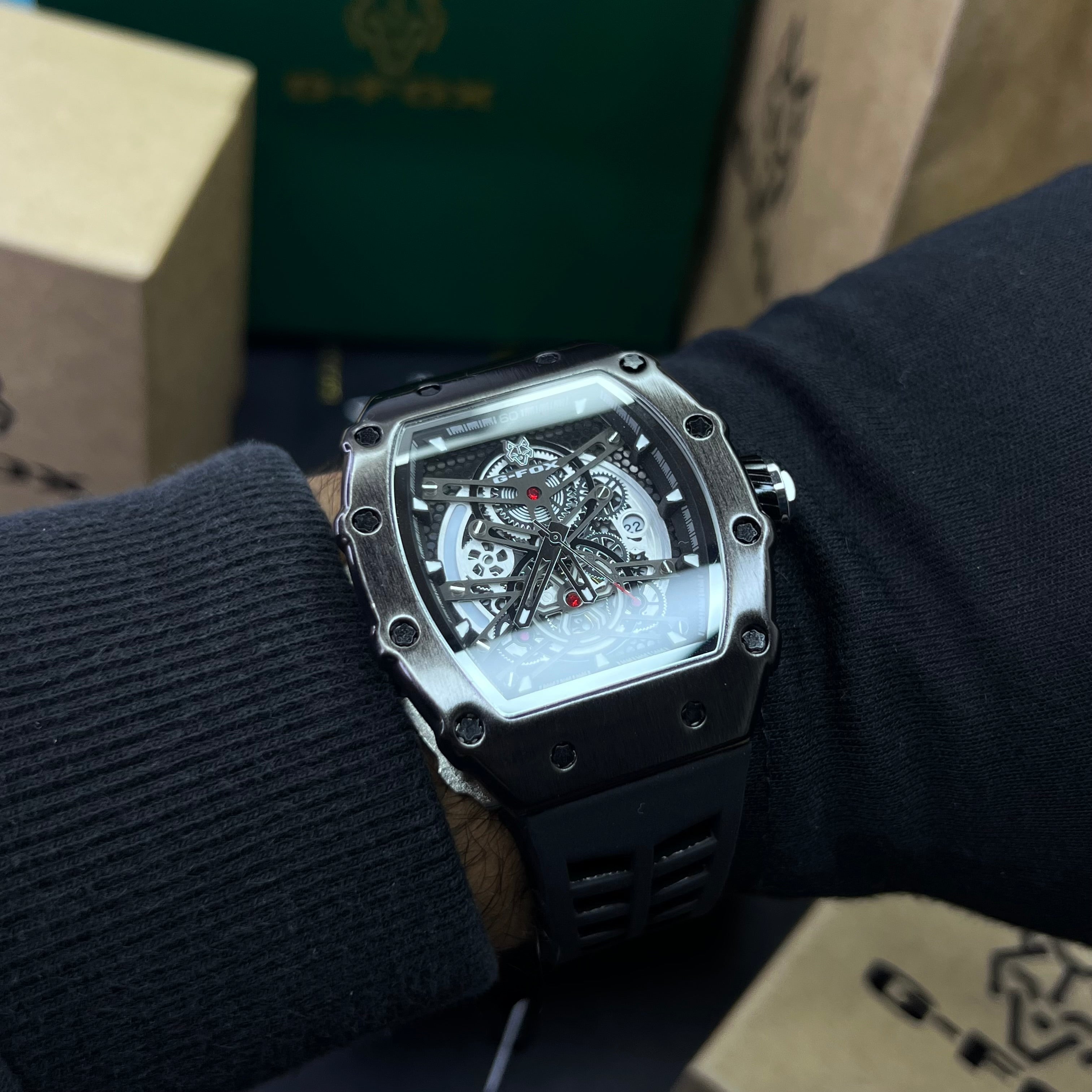 G FOX ORIGINAL x RICHARD MILLER SUMERGIBLE PARA HOMBRE REF-5095-NN