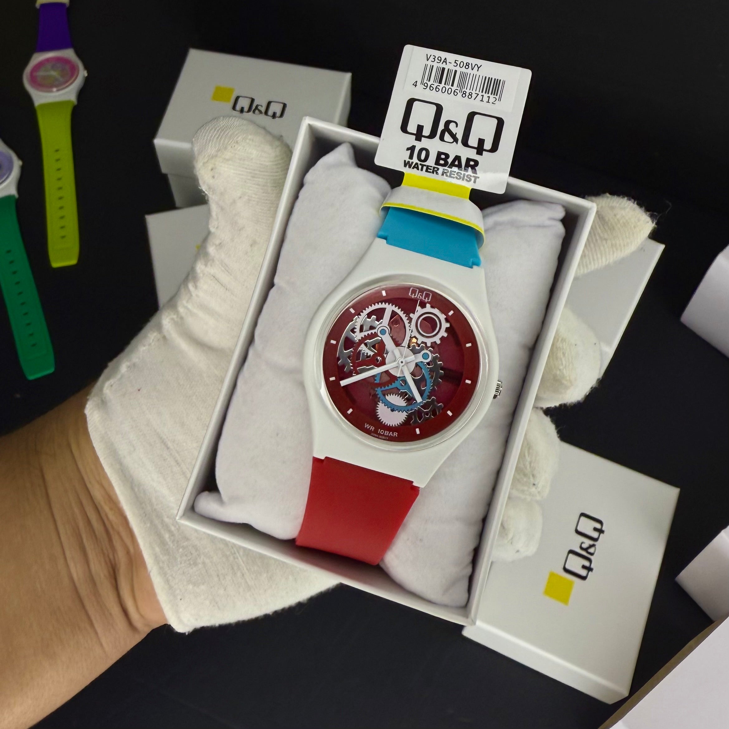 QyQ SUMERGIBLE TIPO SWATCH UNISES ORIGINAL REF-V39A-508VY