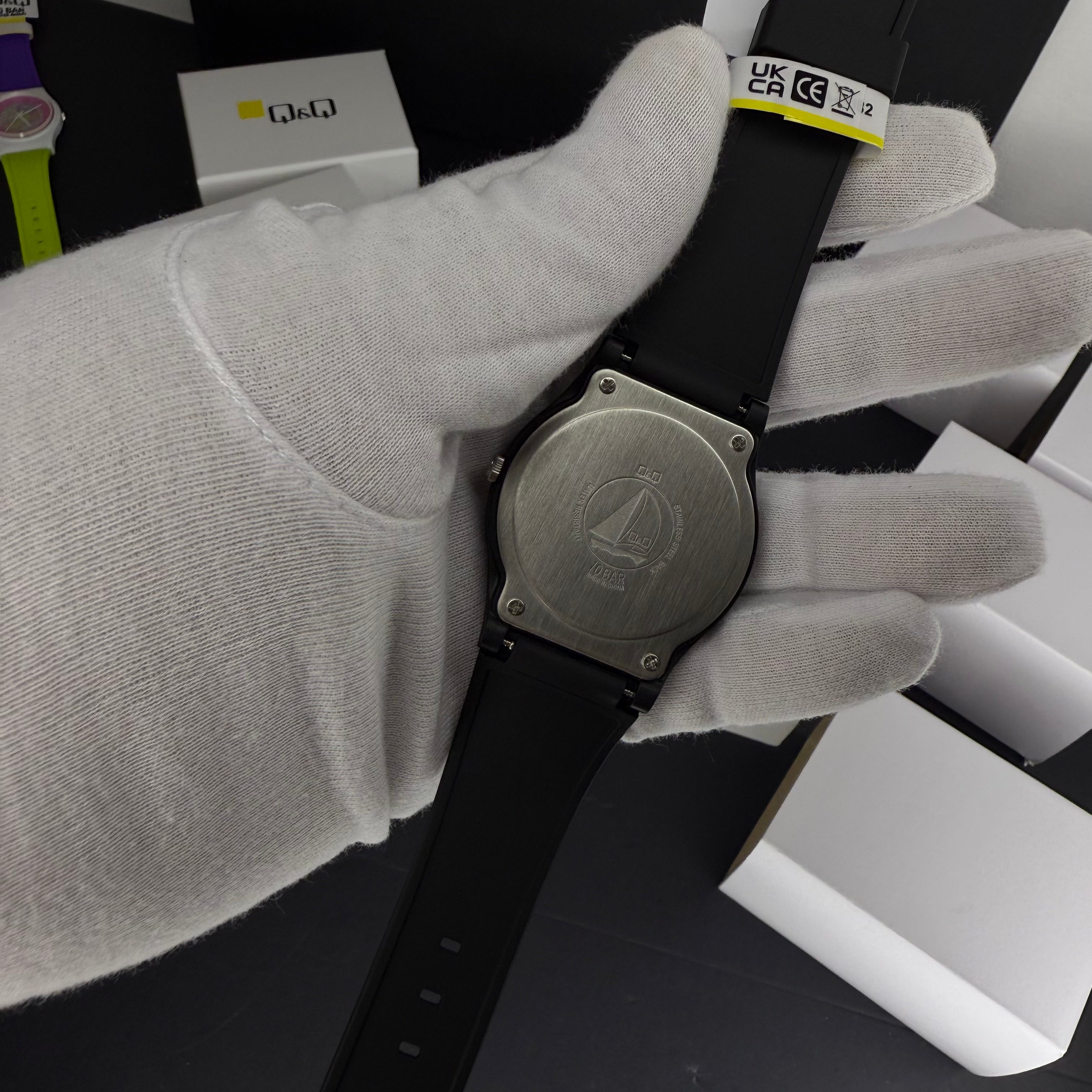 QyQ SUMERGIBLE TIPO SWATCH UNISES ORIGINAL REF-V41A-500VY