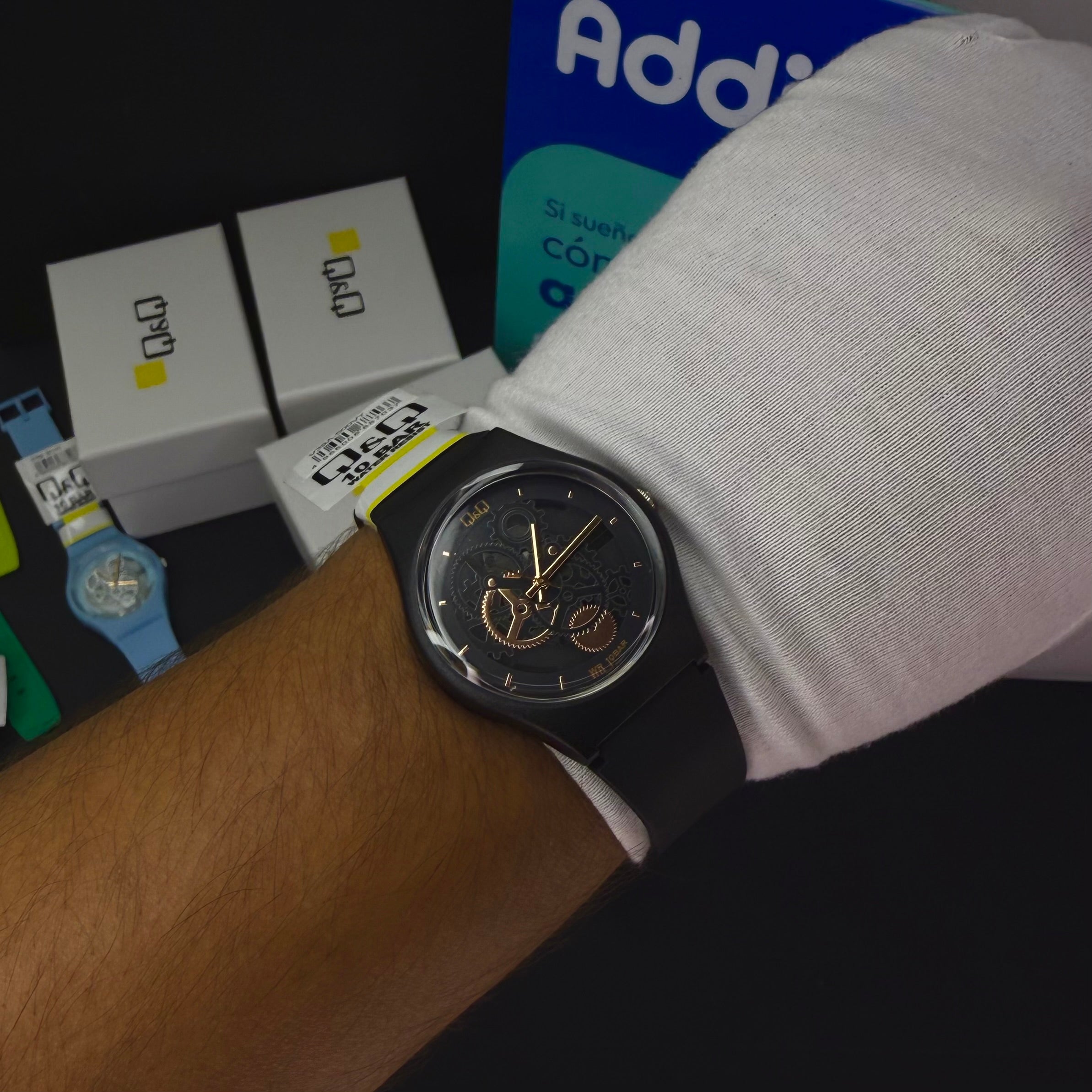 QyQ SUMERGIBLE TIPO SWATCH UNISES ORIGINAL REF-V39A-500VY