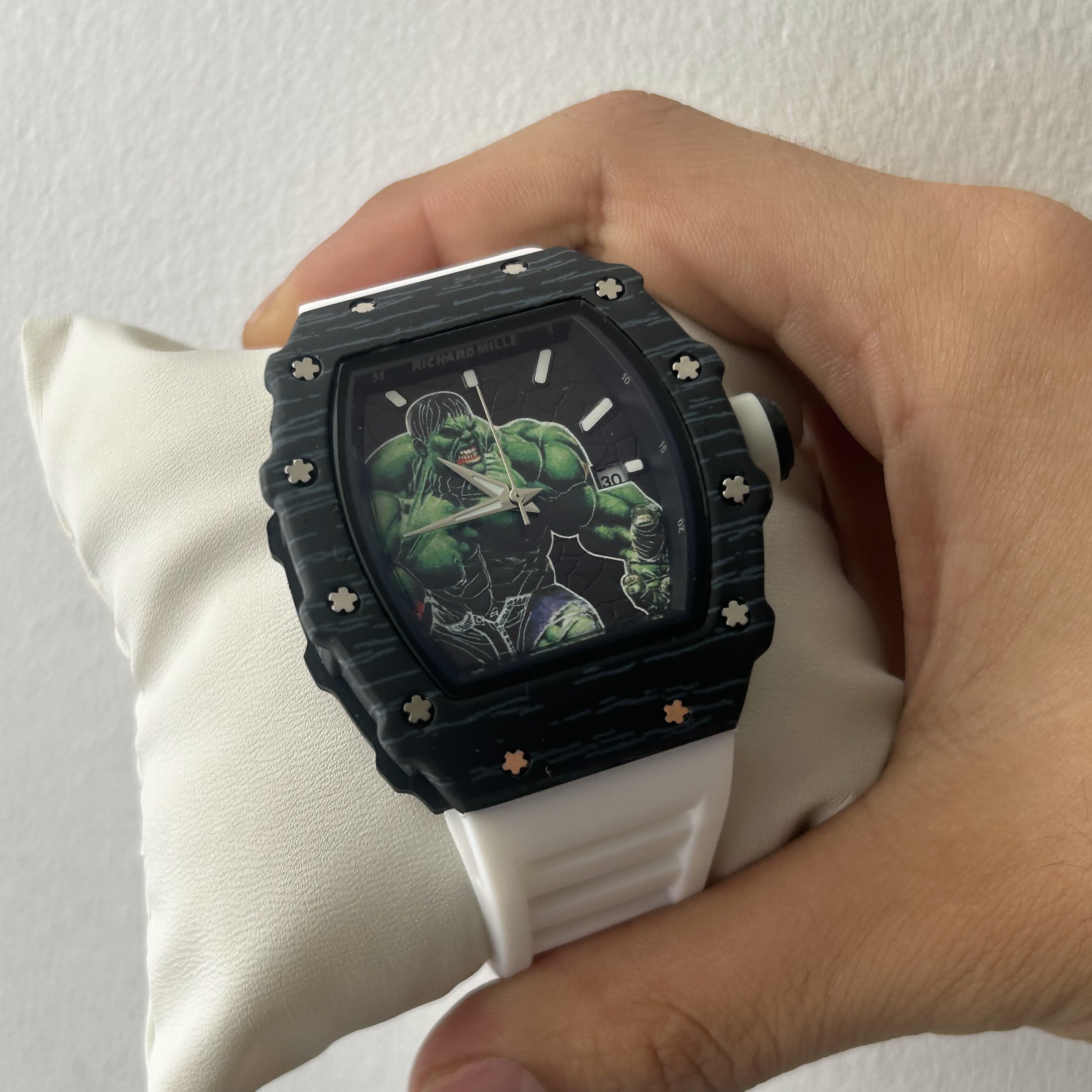 RICHARD MILLER HULK HOMBRE REF-B