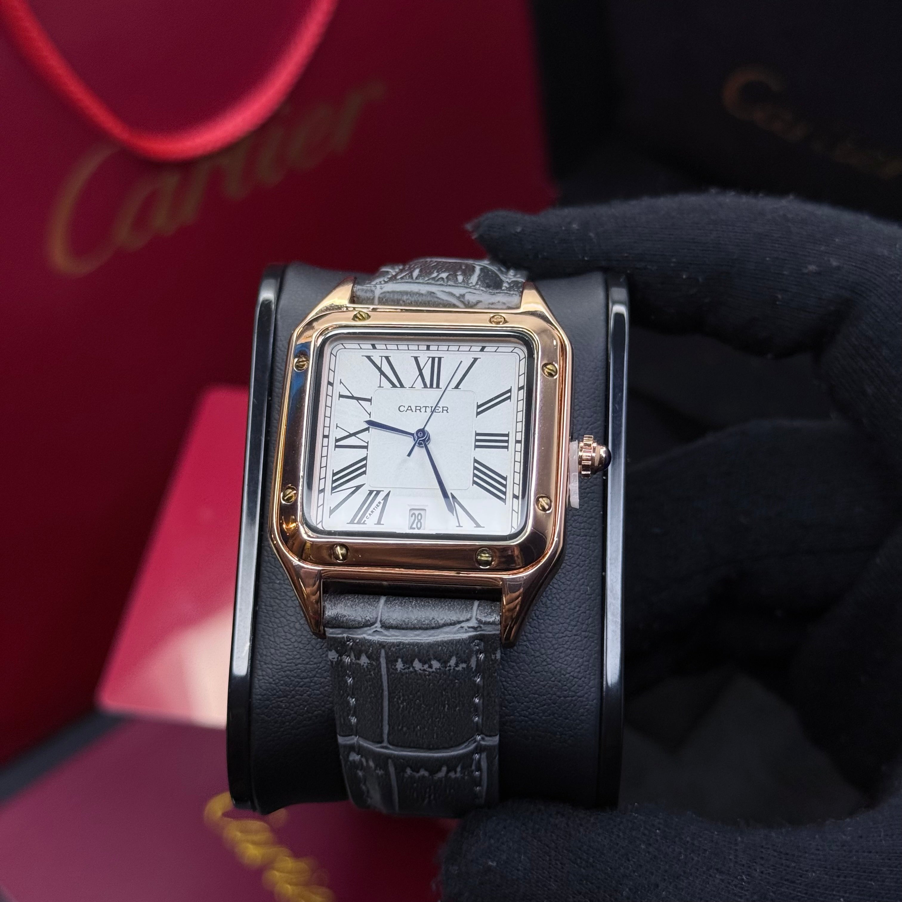 CARTIER SANTOS EN CUERO UNISEX REF GCB