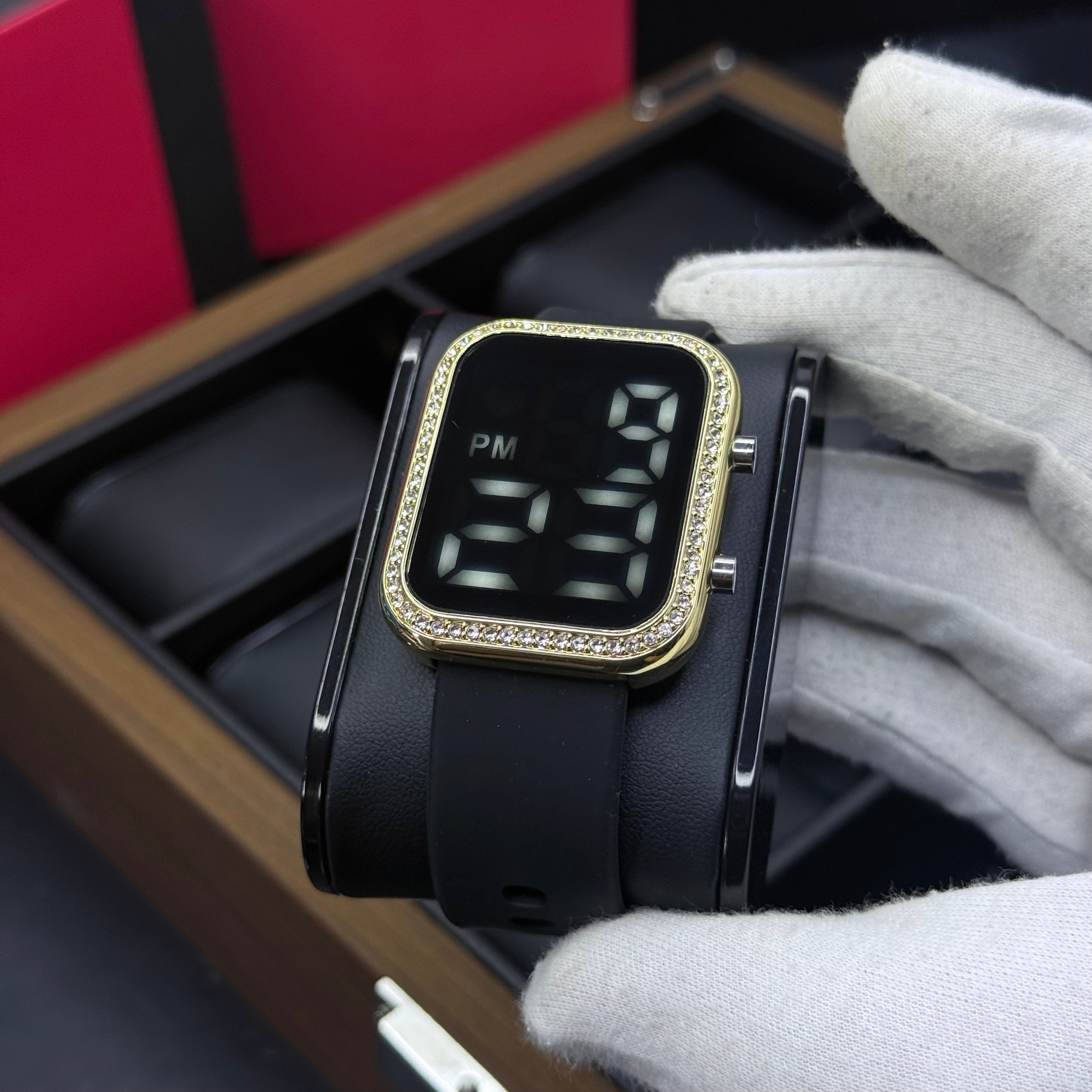 RELOJ DIGITAL ESTILO CUBANO PARA DAMA REF-NDN