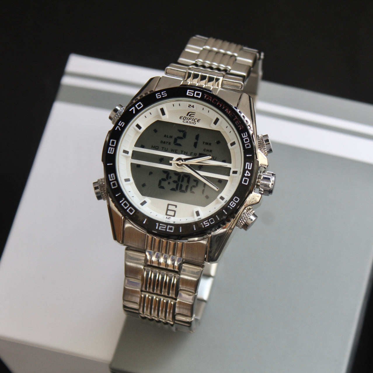 CASIO DOBLE HORA DOBLE PANEL PARA HOMBRE REF-PB