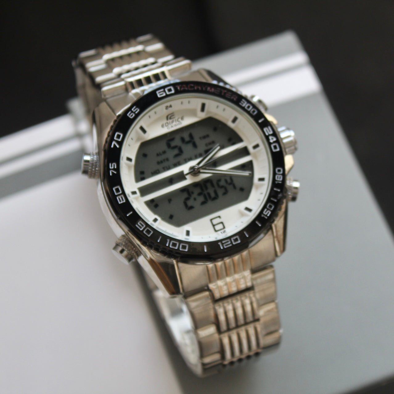 CASIO DOBLE HORA DOBLE PANEL PARA HOMBRE REF-PB