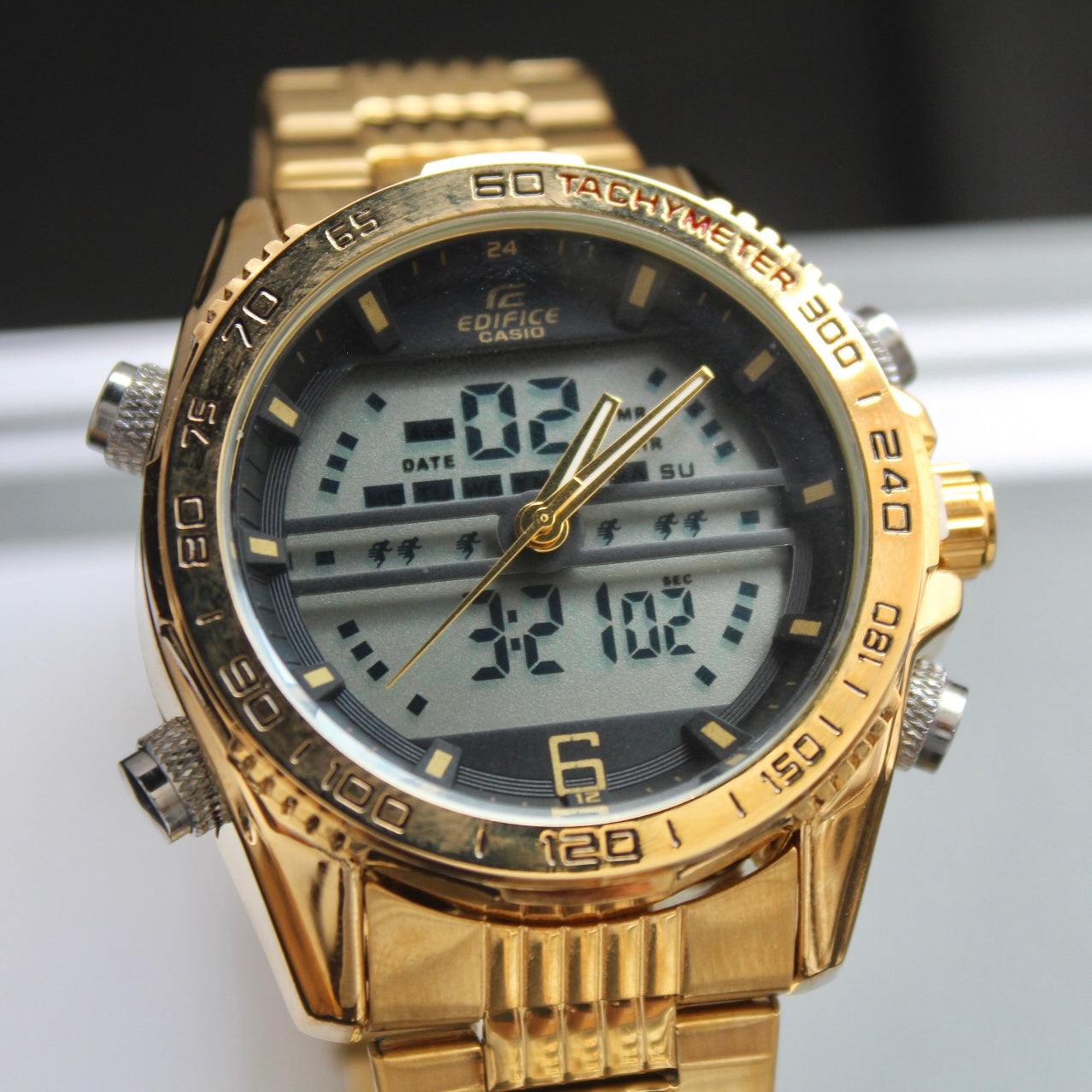 CASIO DOBLE HORA DOBLE PANEL PARA HOMBRE REF-DN