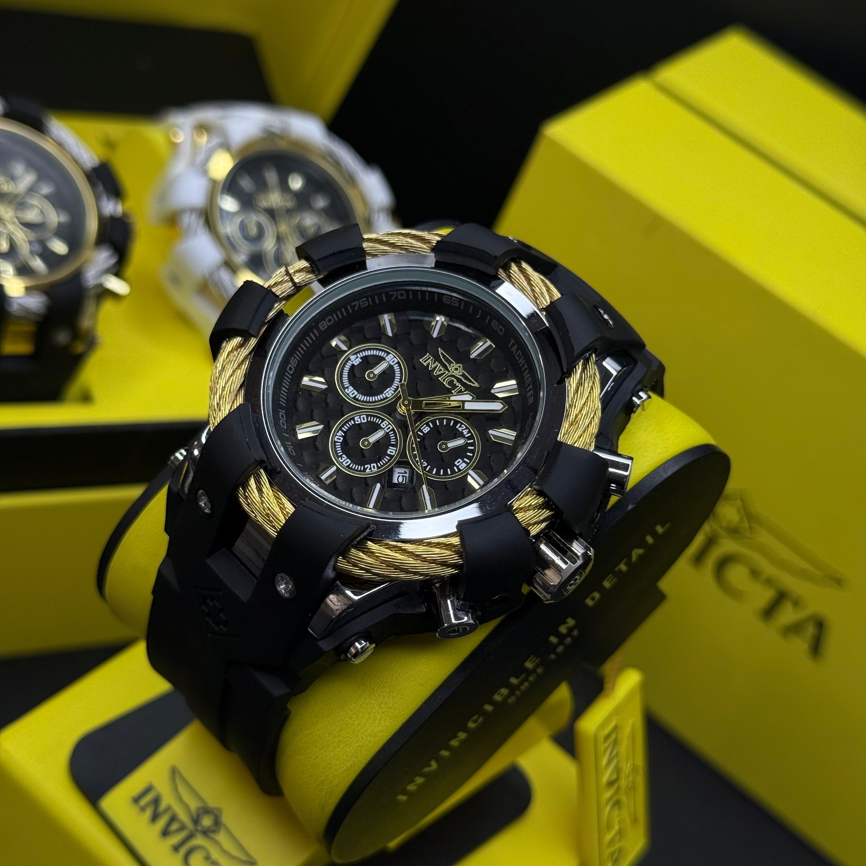 INVICTA BOLT SPORT PARA HOMBRE REF-40262 NDN