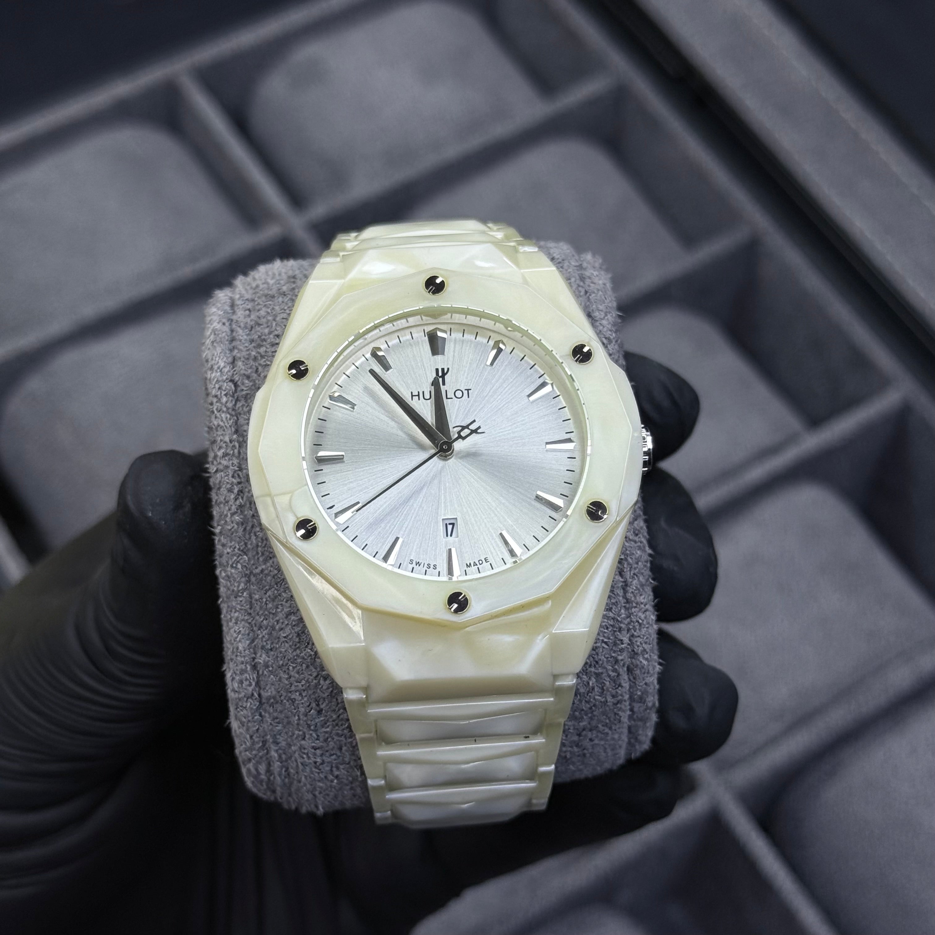 HUBLOT ZAFIRO PARA HOMBRE REF-B