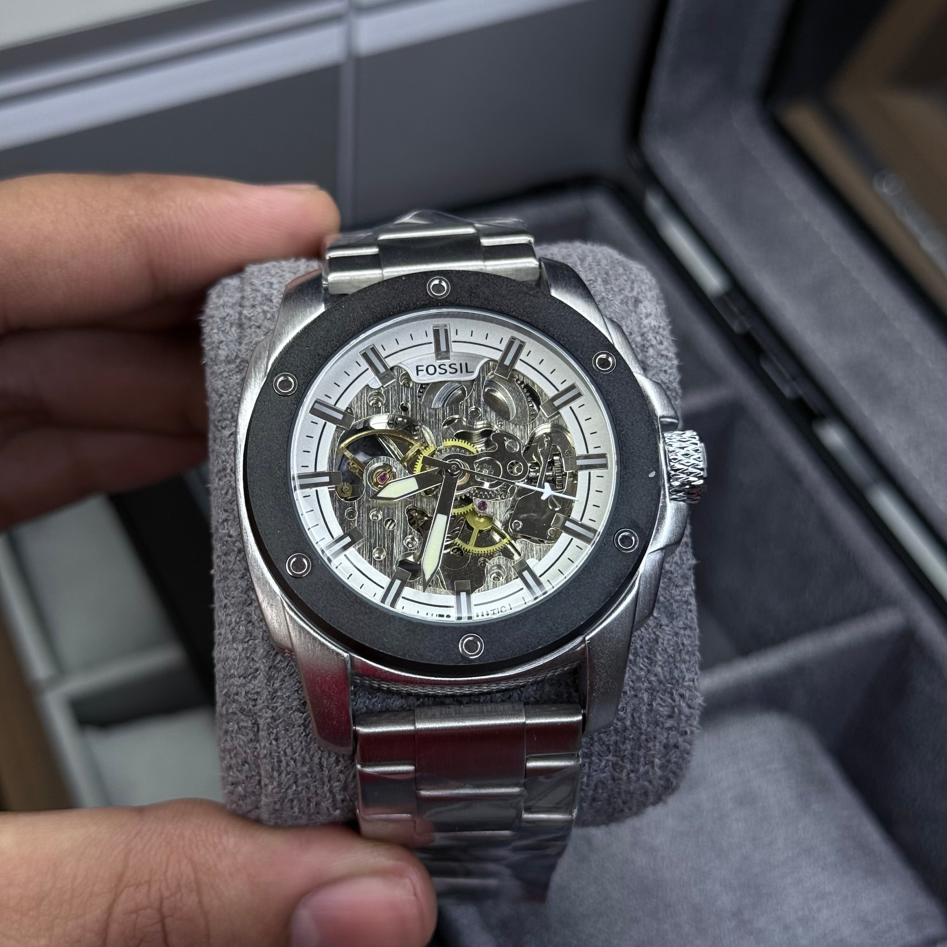 FOSSIL AUTOMATICO PARA HOMBRE REF-3082-PNB