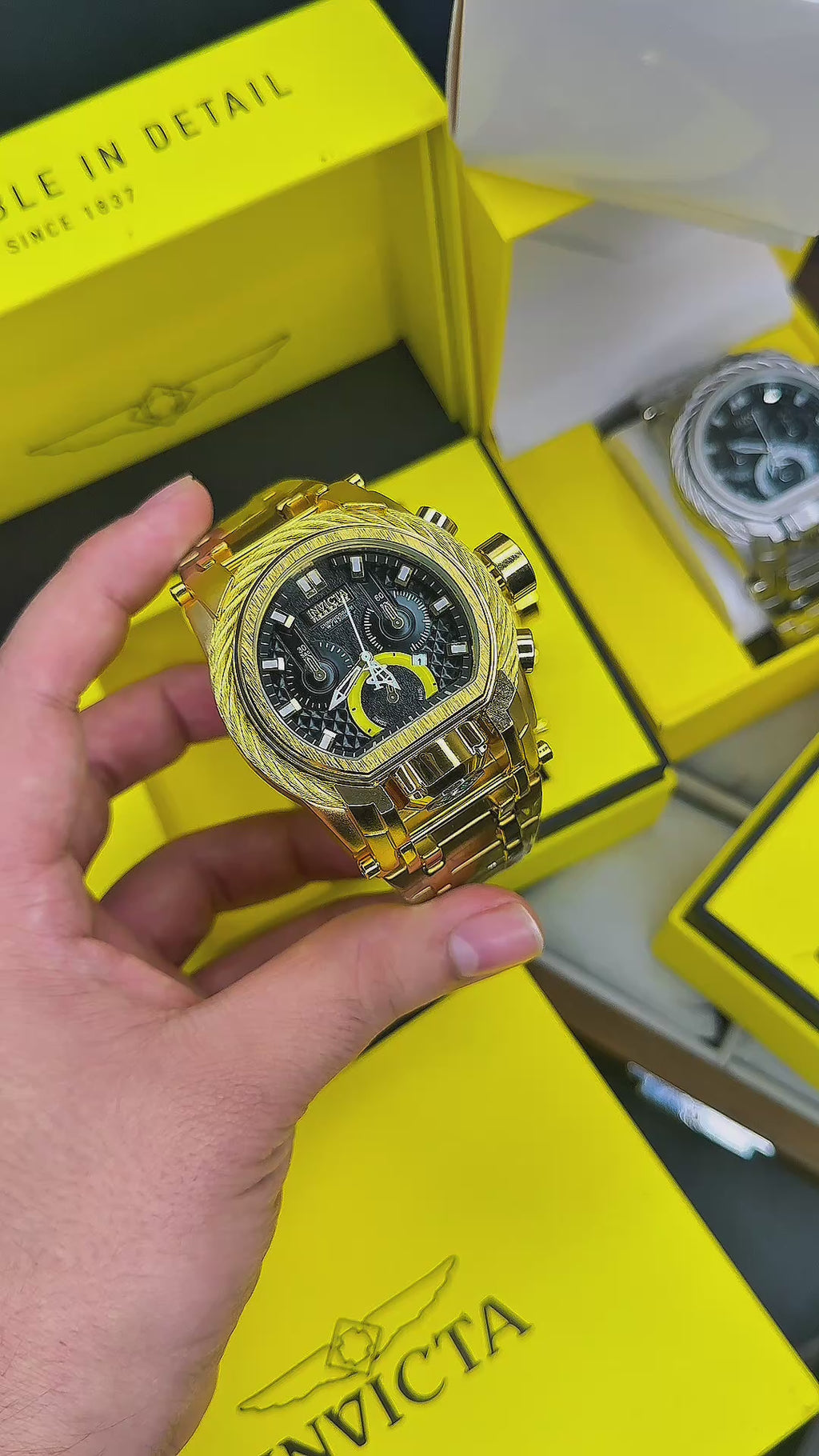 INVICTA BOLT ZEUS GUAYA ACERO PARA HOMBRE REF-DN